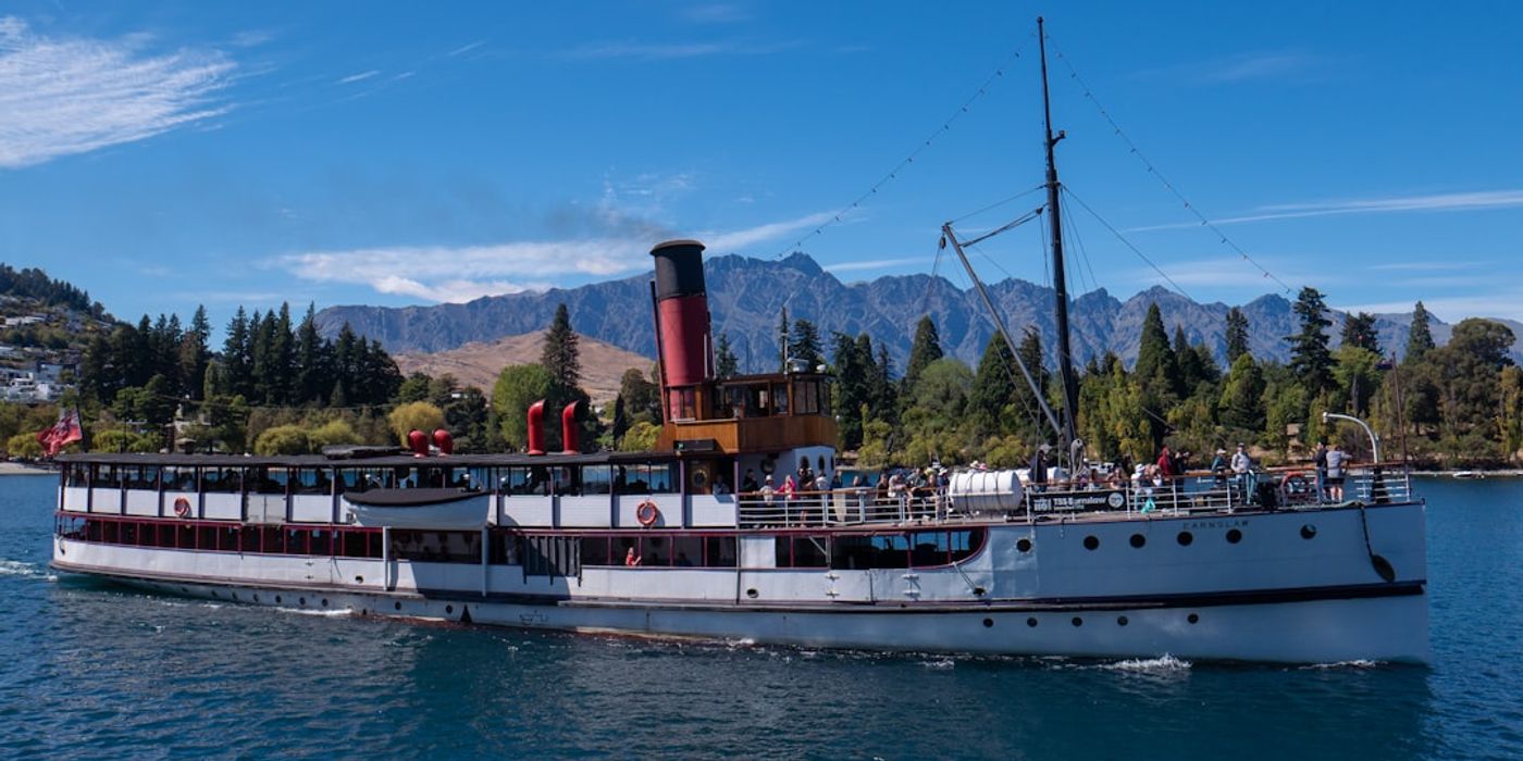 Hotels near Lake Wakatipu TSS Earnslaw Cruise