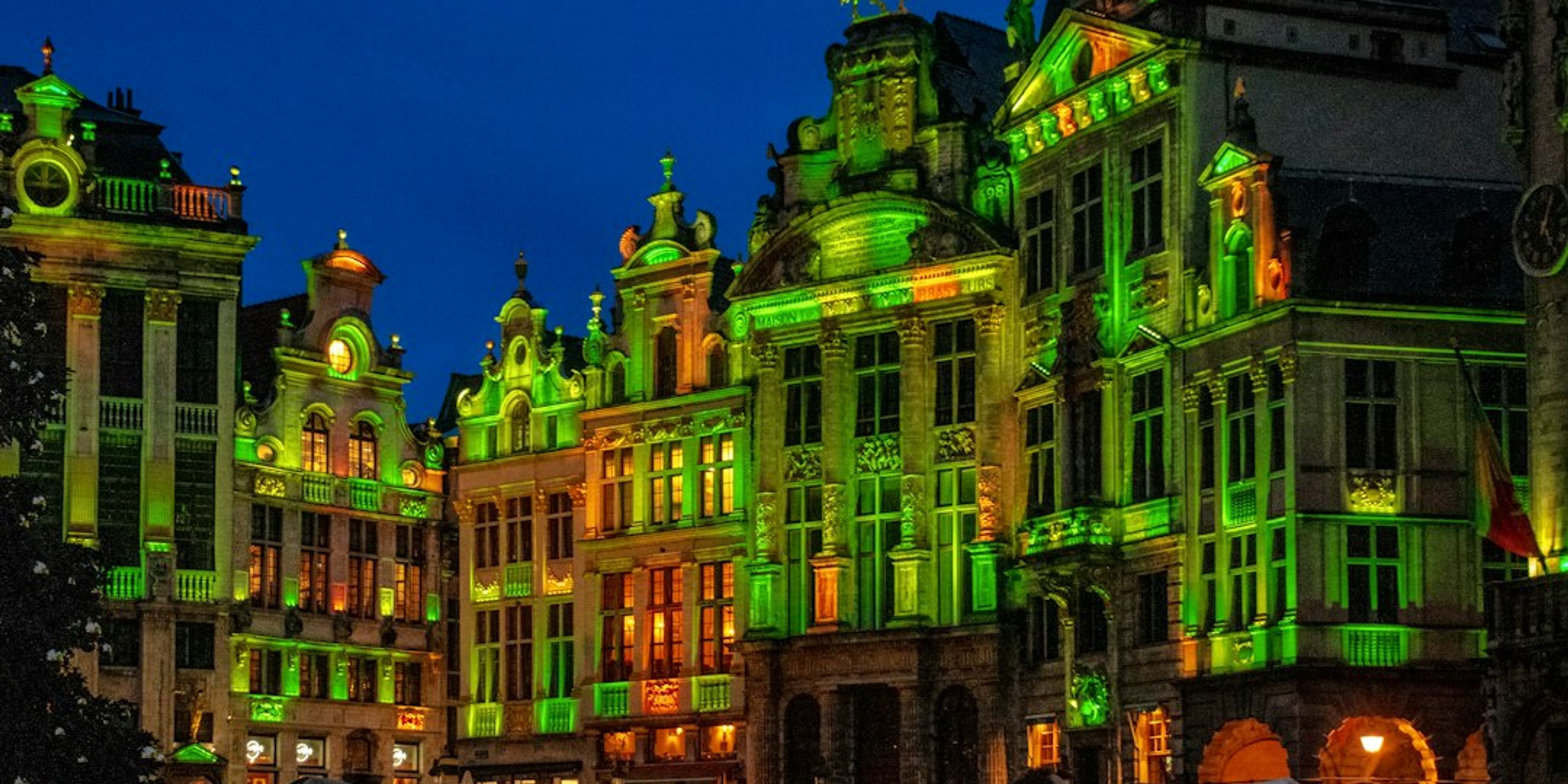 Hotels near Grand-Place Christmas Tree and Sound and Light Show