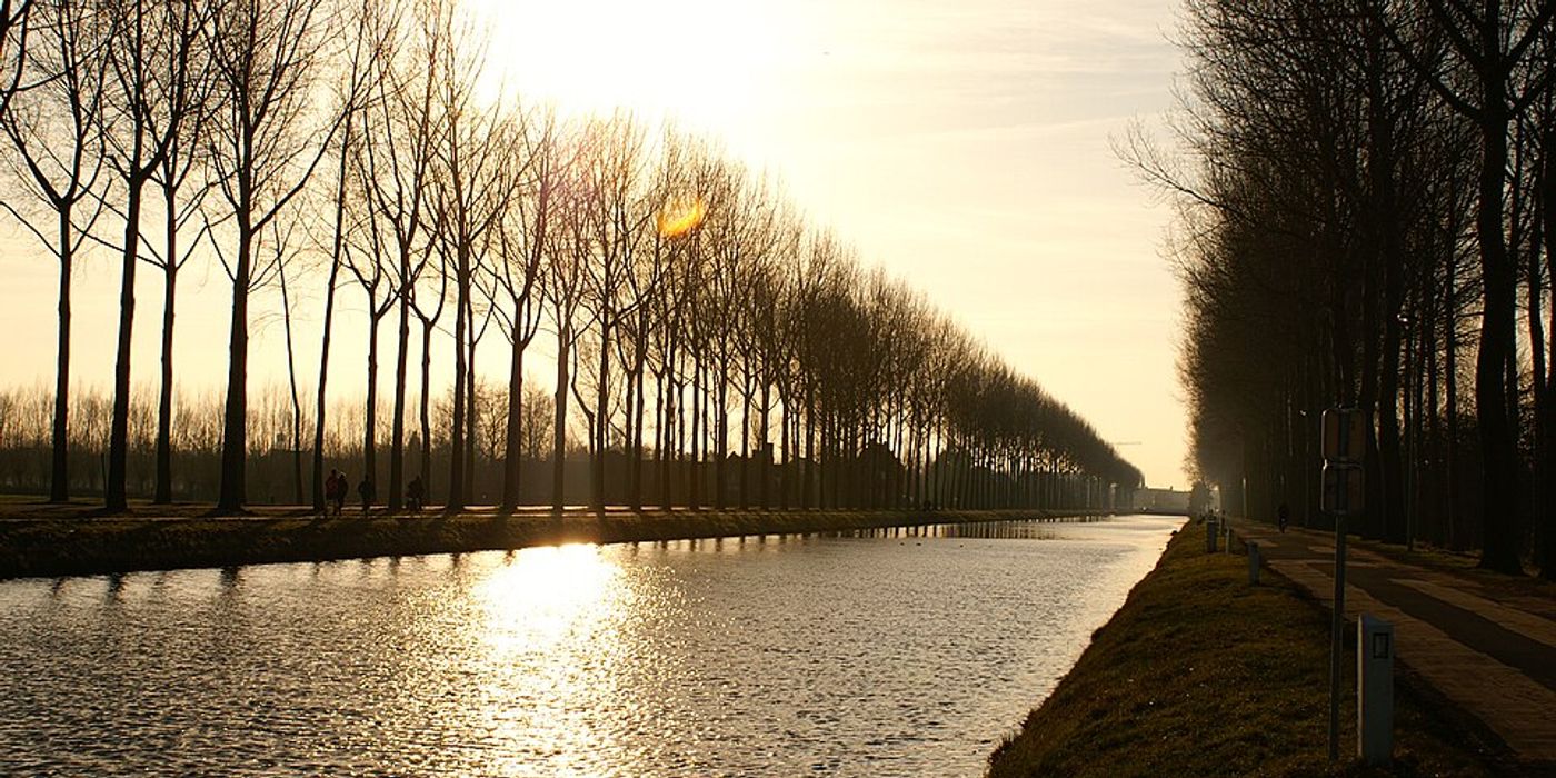 Hotels near Damme Day Trip