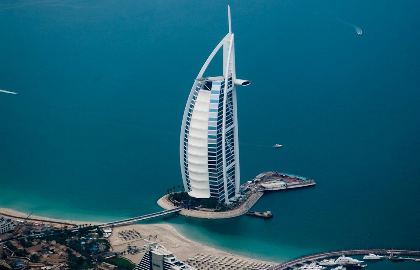 Burj Al Arab - The Sail-Shaped Symbol of Dubai's Luxury