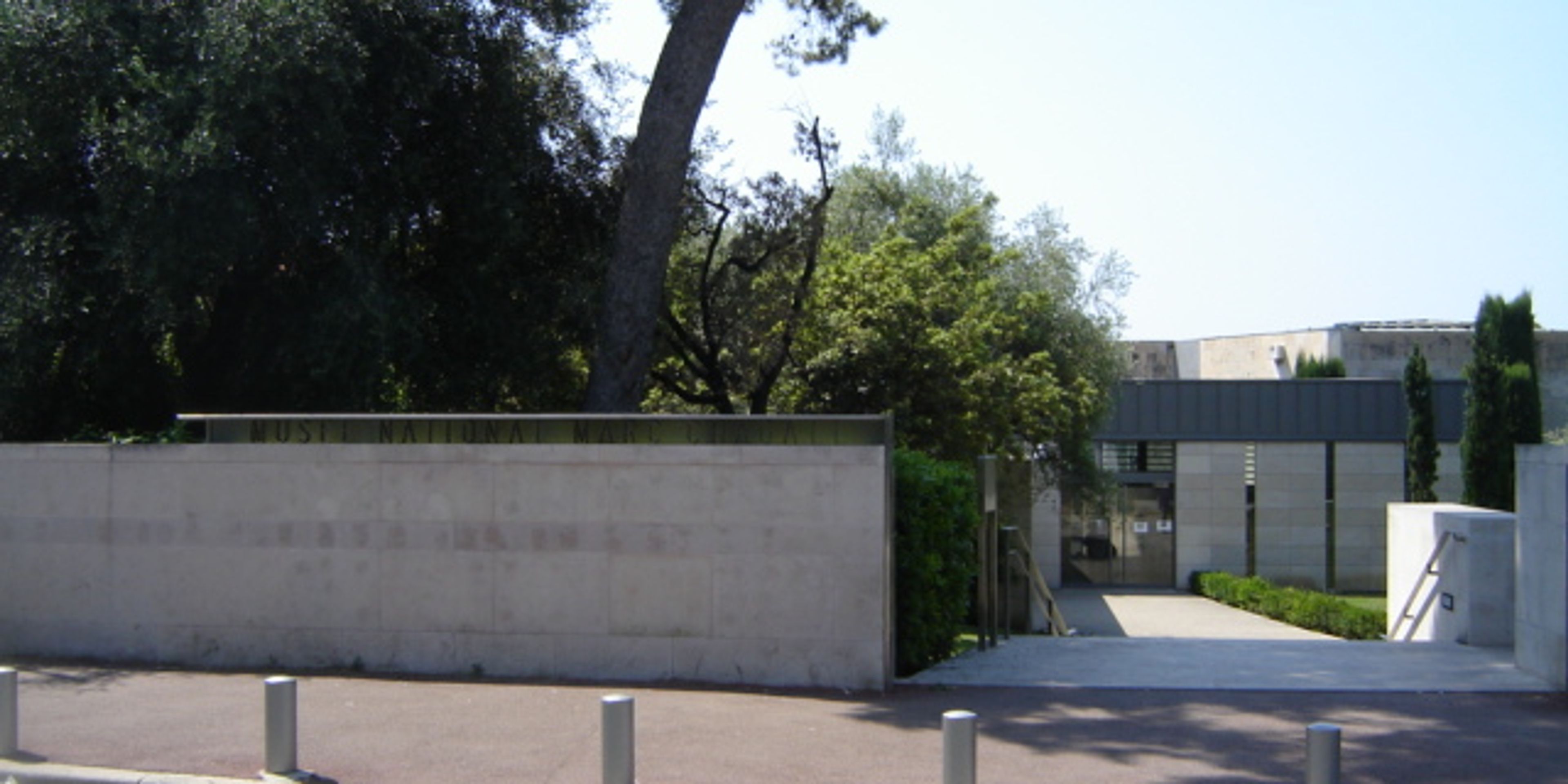 Hotels near Musée National Marc Chagall