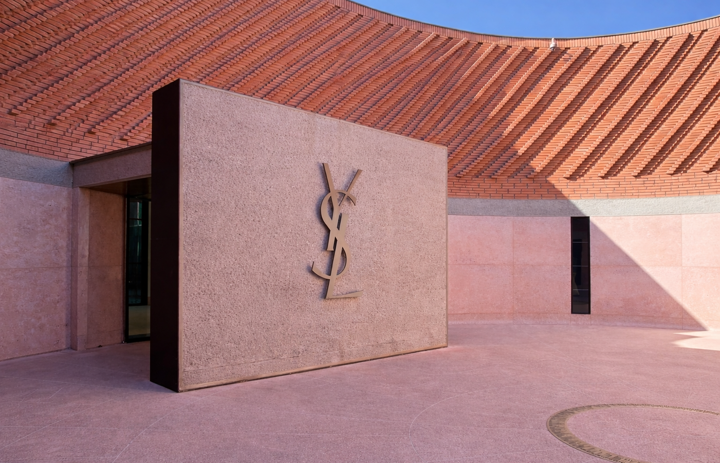Musée Yves Saint Laurent Marrakech - Where Fashion Meets Moroccan Art