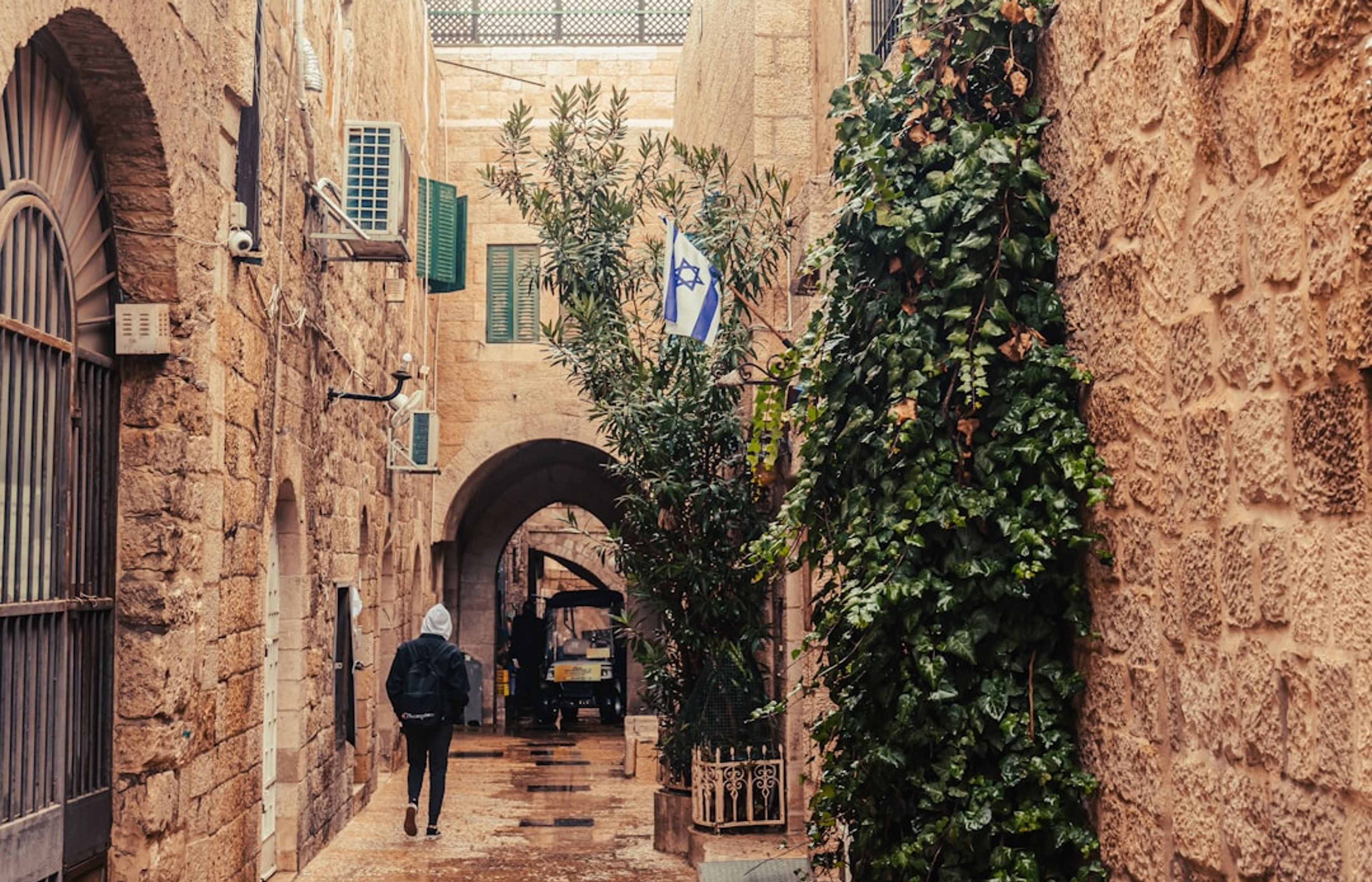 Jewish Quarter (Josefov) - Six Synagogues and the Old Jewish Cemetery
