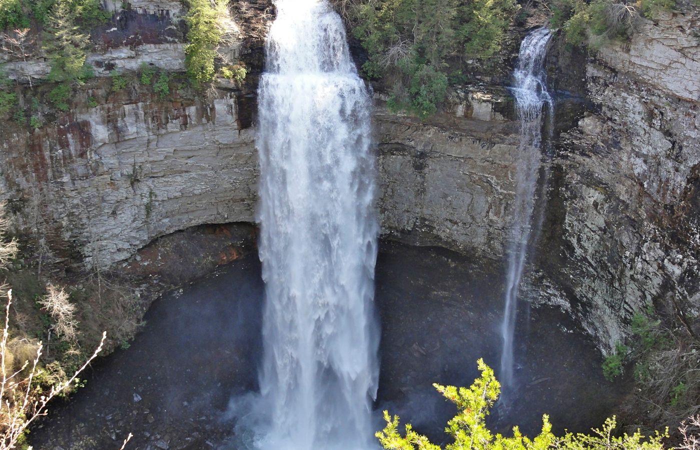 High Falls Creek - The Steep Box Canyon Hike in the Upper Squamish Valley