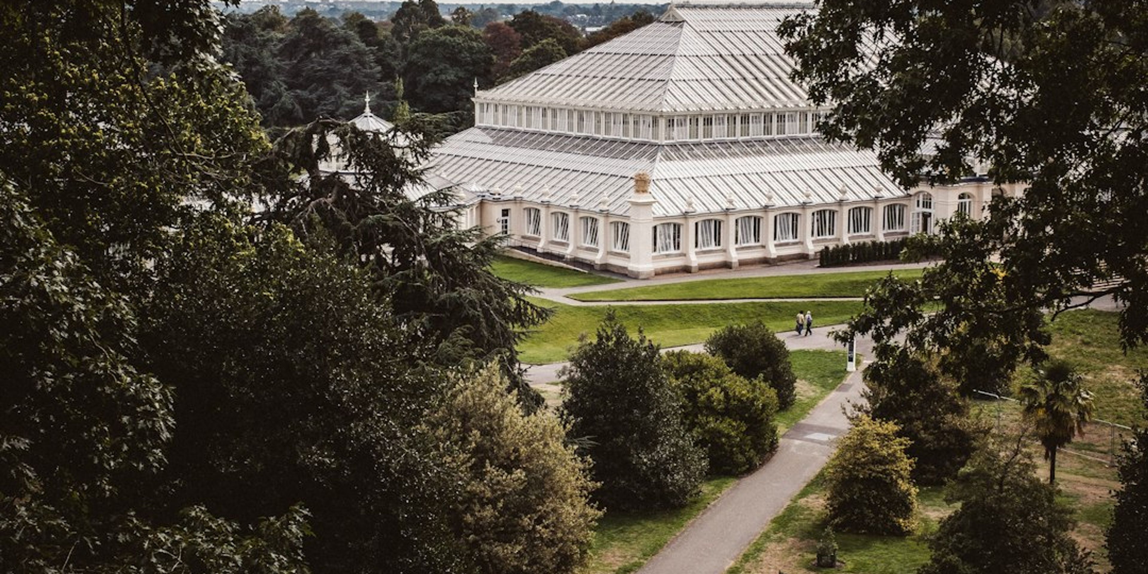 Hotels near Kew Gardens
