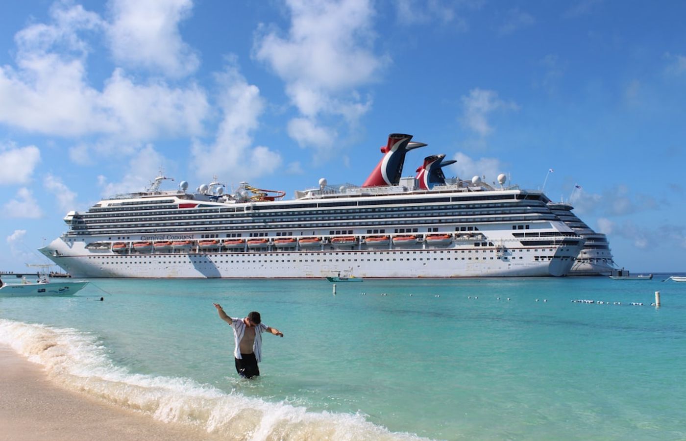 A Day In Paradise - The Five-Hour Couples and Groups Cruise