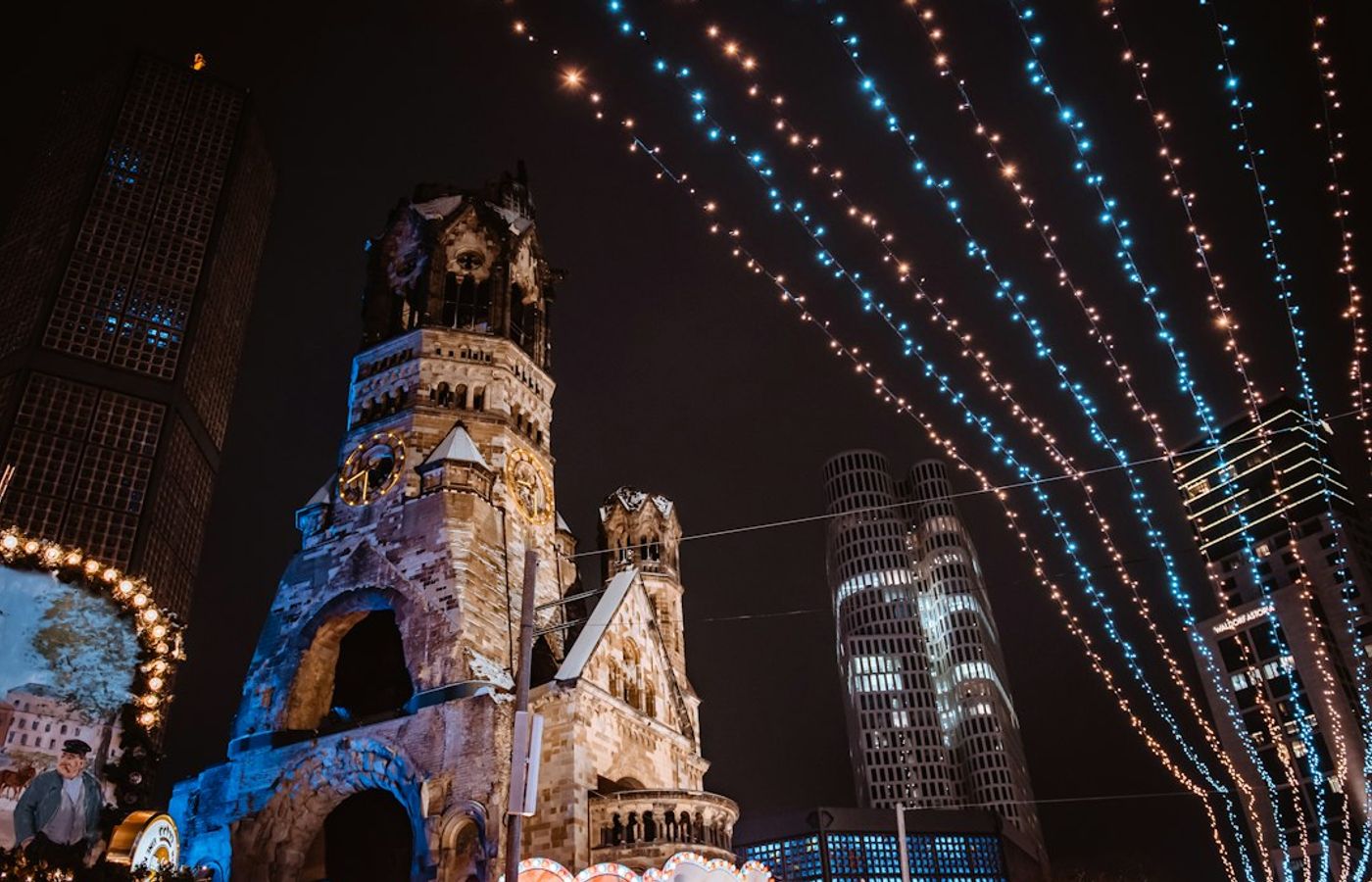 Christmas Market at the Kaiser Wilhelm Memorial Church - Breitscheidplatz