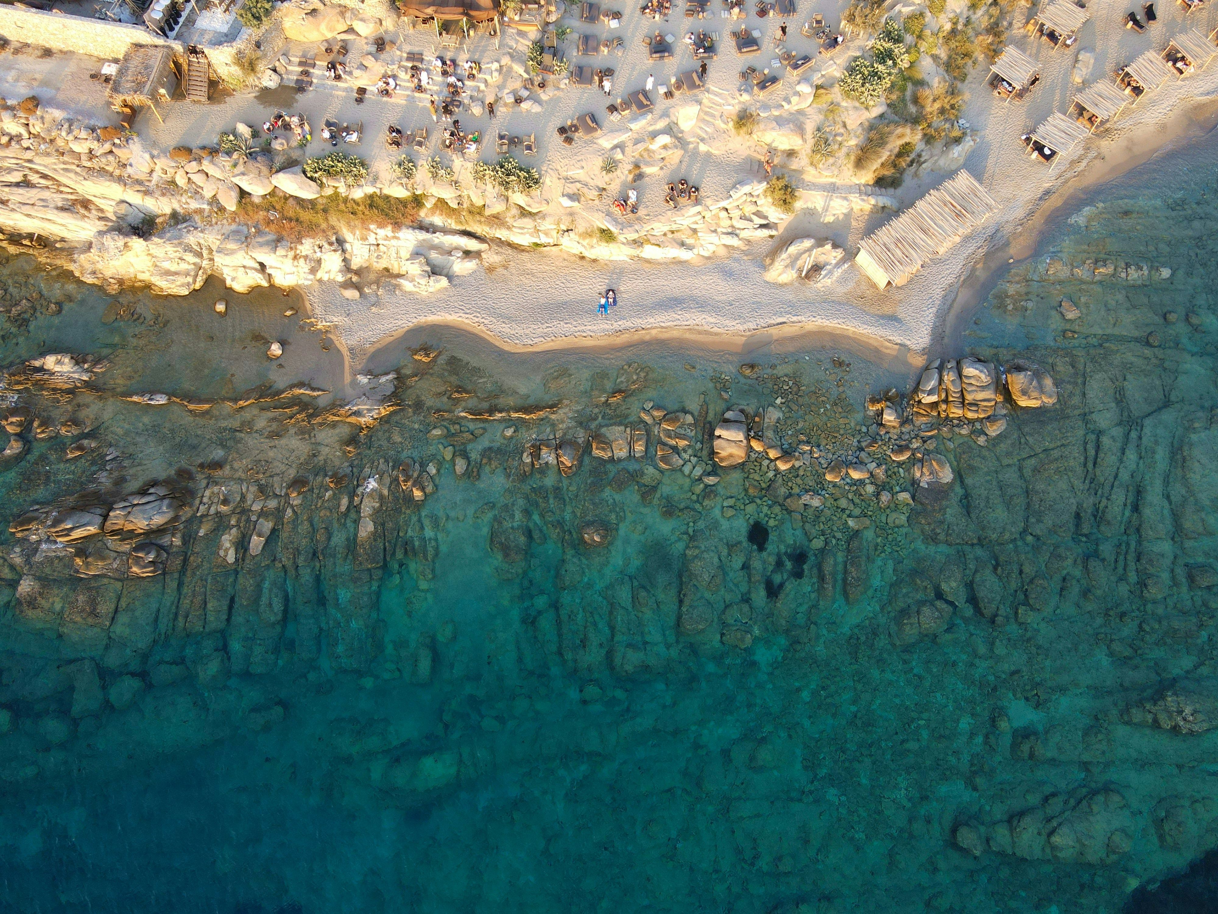 Platis Gialos Beach