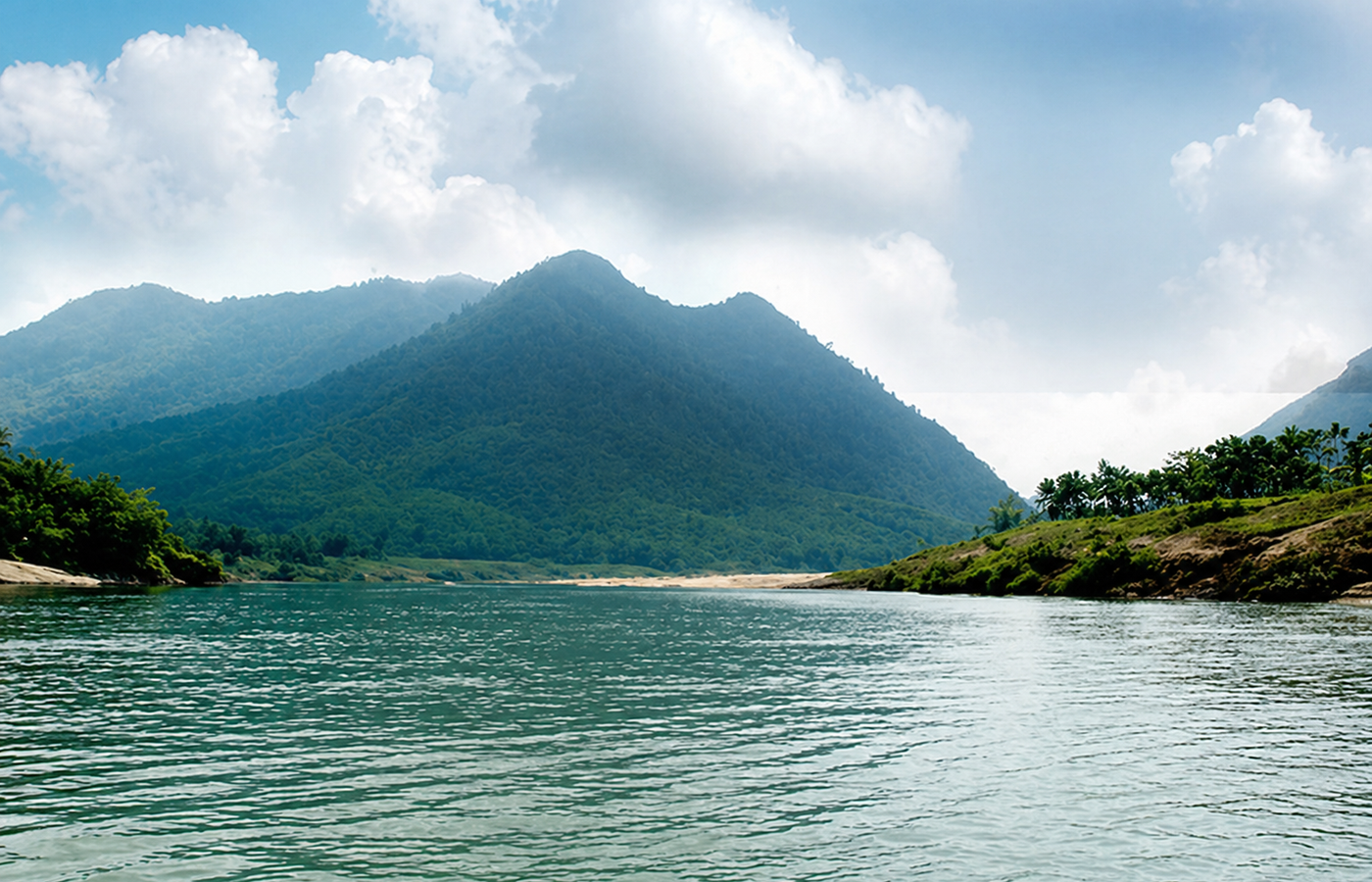 Thu Bôn River Boat Ride - Floating Lanterns After Dark