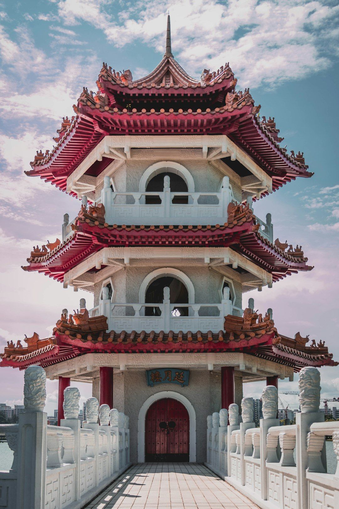 Jade Emperor Pagoda - A Taoist Temple from 1909 in Da Kao Ward