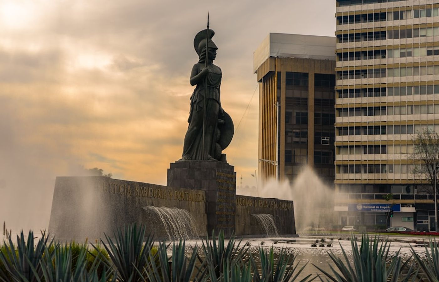 Minerva and Avenida Vallarta - The Business and Financial Corridor