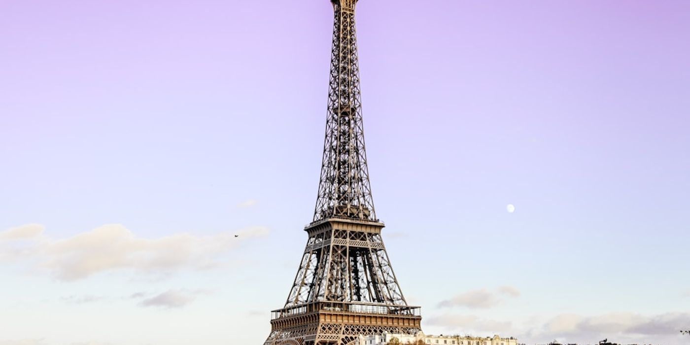 Hotels near Eiffel Tower