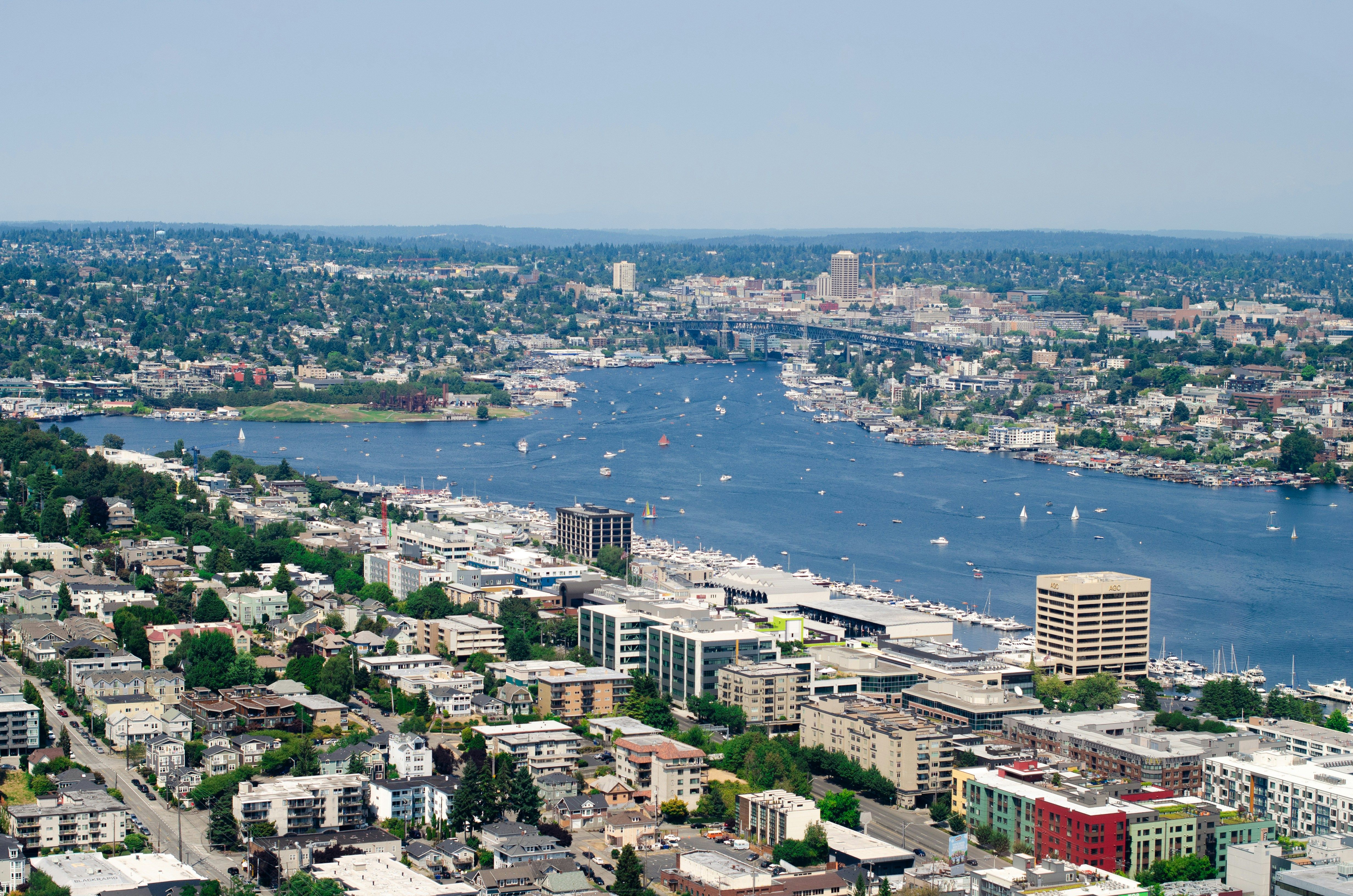 South Lake Union - Best for Mid-Range Value and Space Needle Access