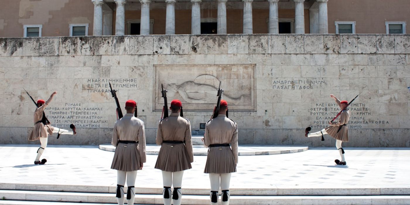 Hotels near Syntagma Square and Changing of the Guard