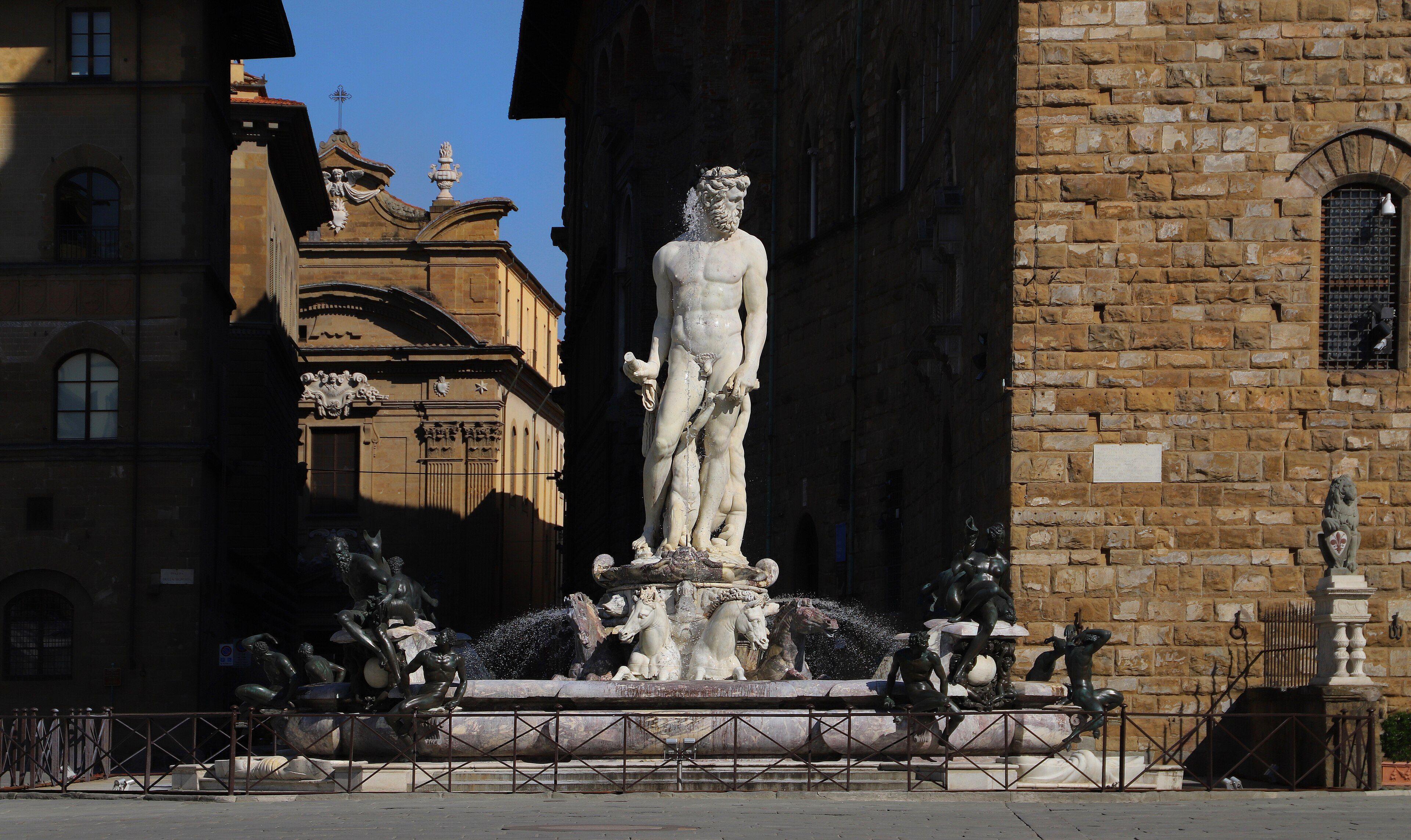 Long Market and Neptune's Fountain - The Postcard Heart of Gdansk