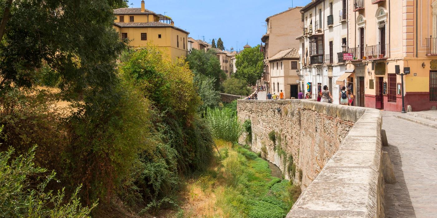 Hotels near Carrera del Darro & Paseo de los Tristes