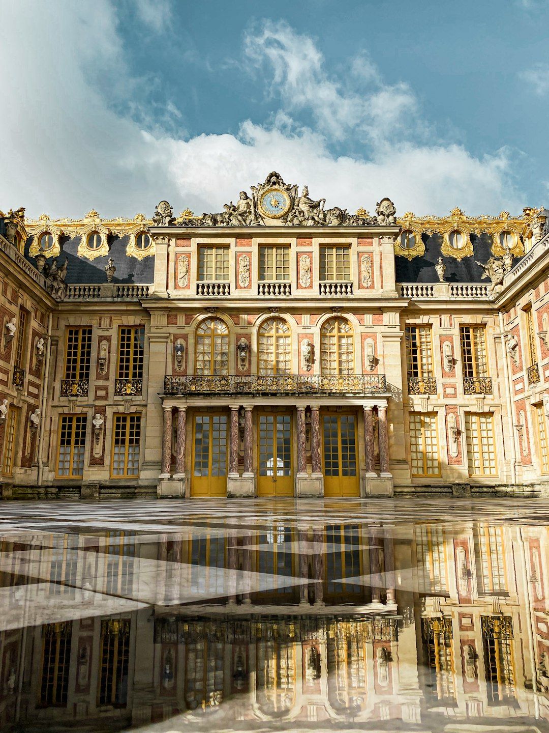 Palace of Versailles - Royal Grandeur on the Outskirts of Paris