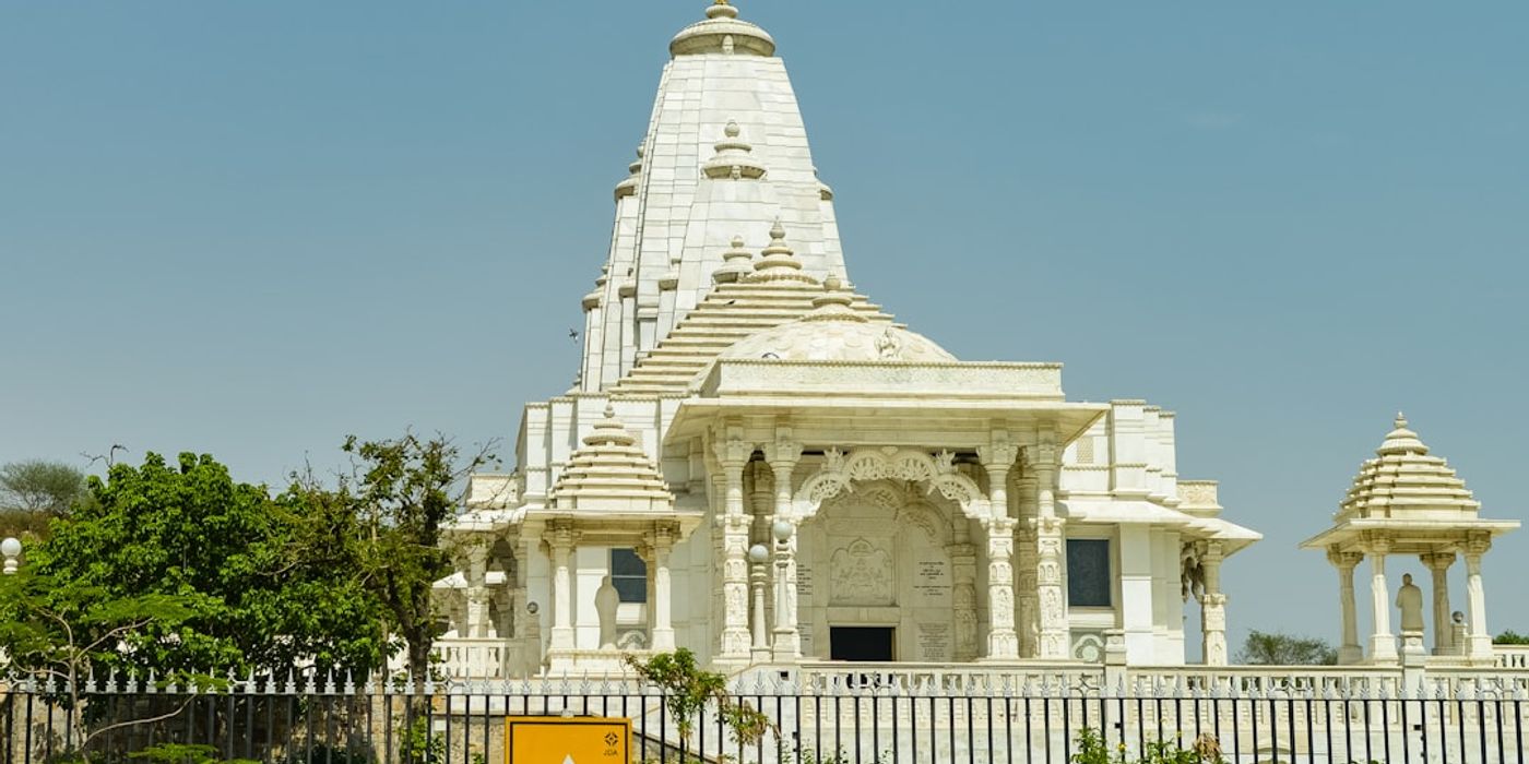Hotels near Birla Mandir