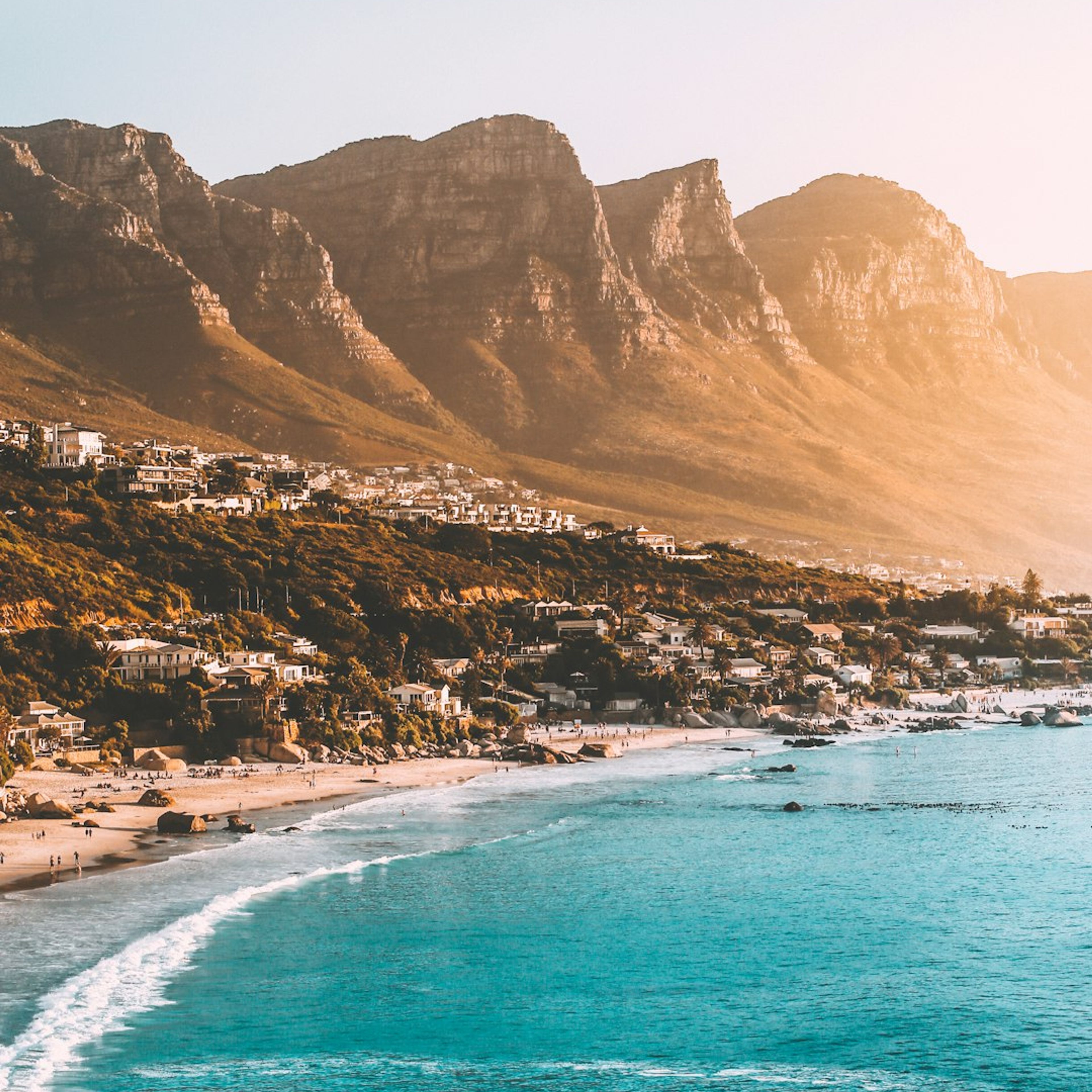 10 Top Places to Visit in Cape Town