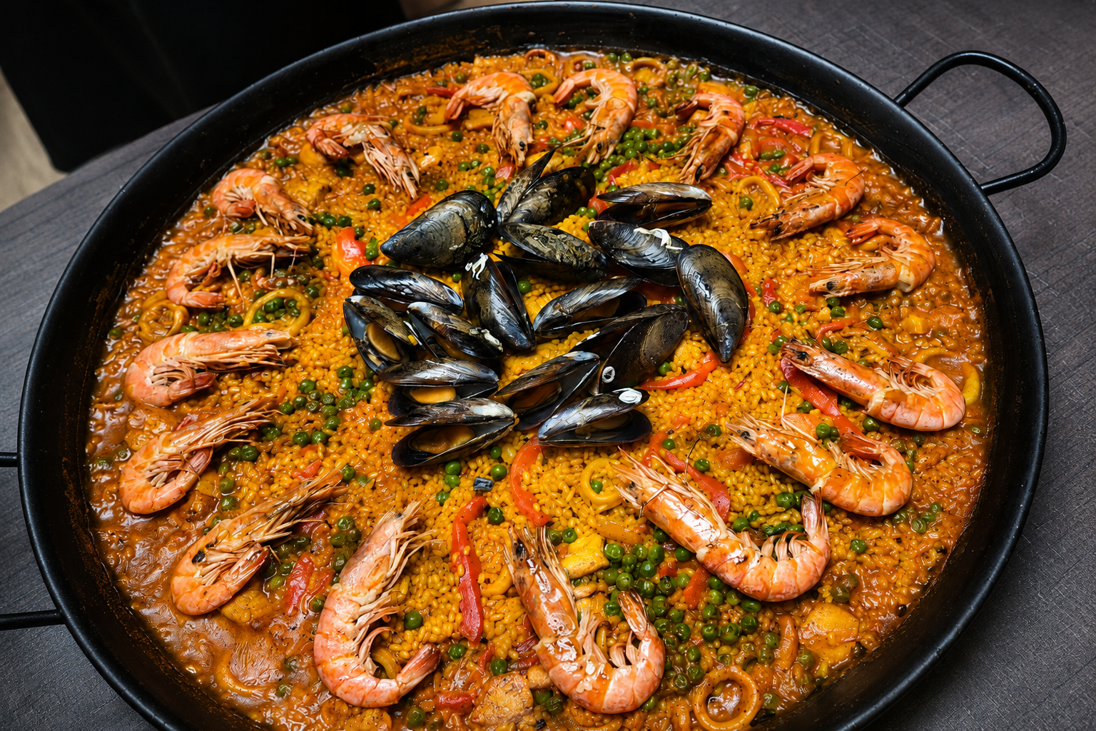 Traditional seafood paella