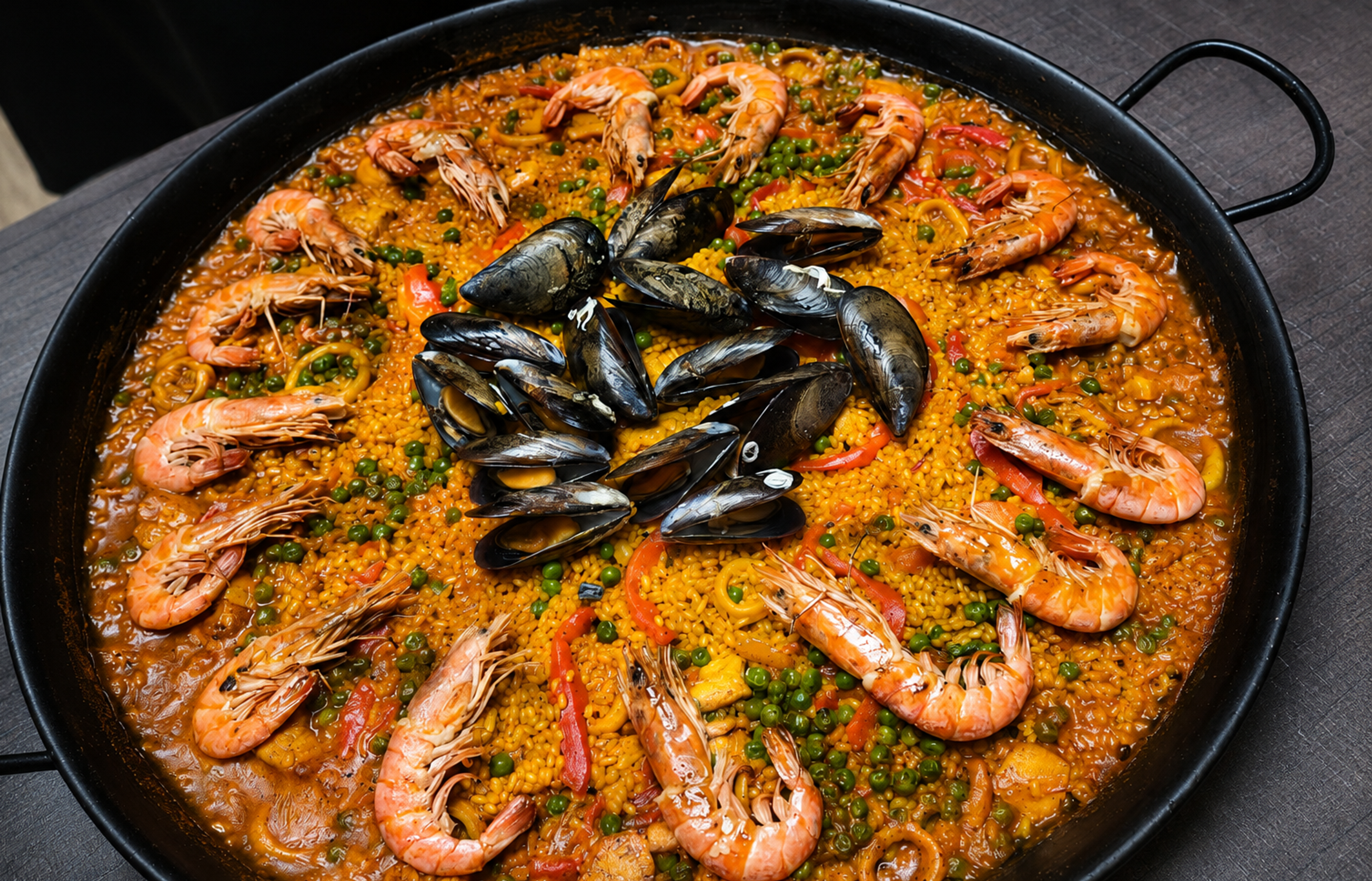 Traditional seafood paella