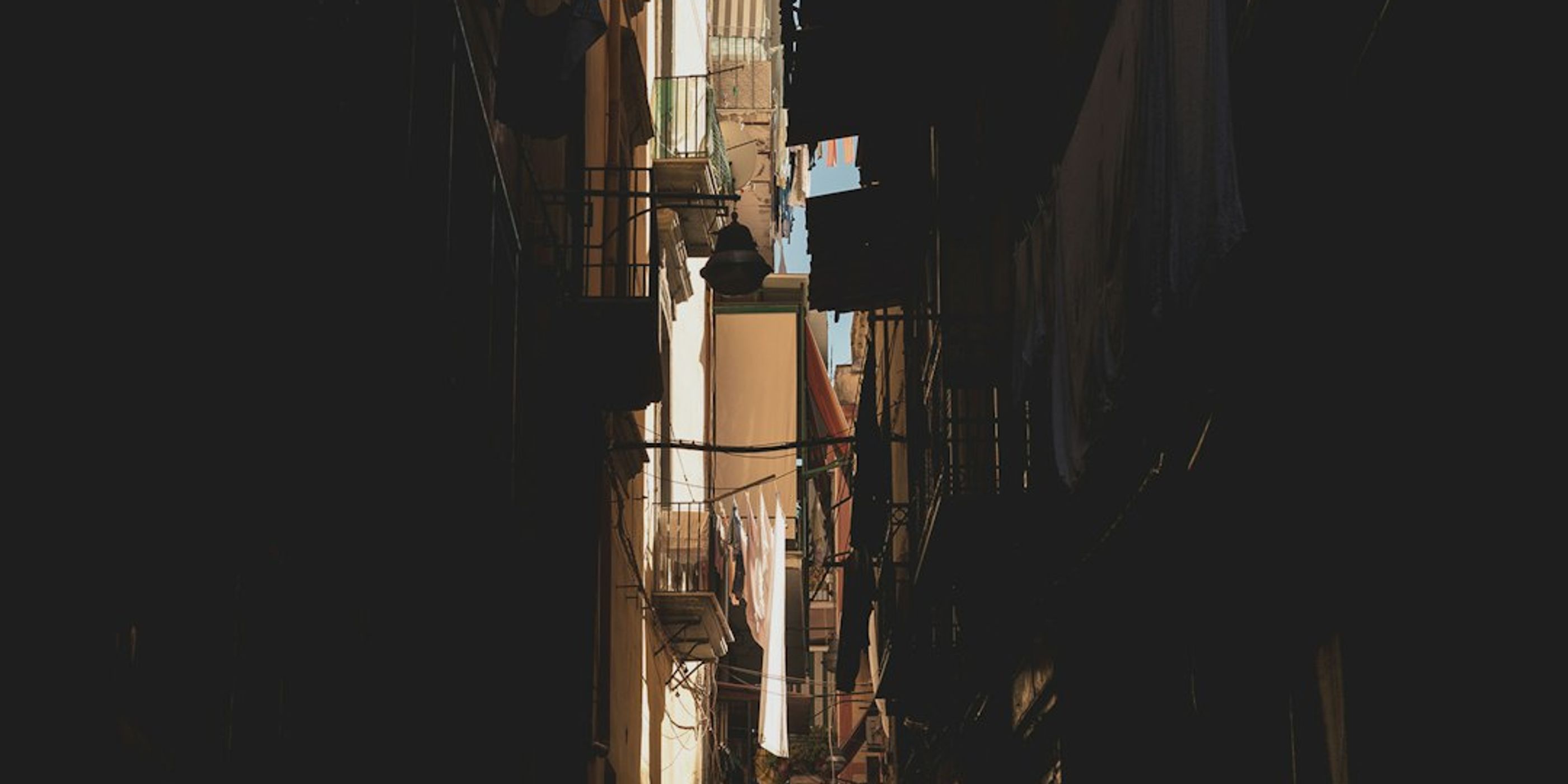Hotels near Naples Underground