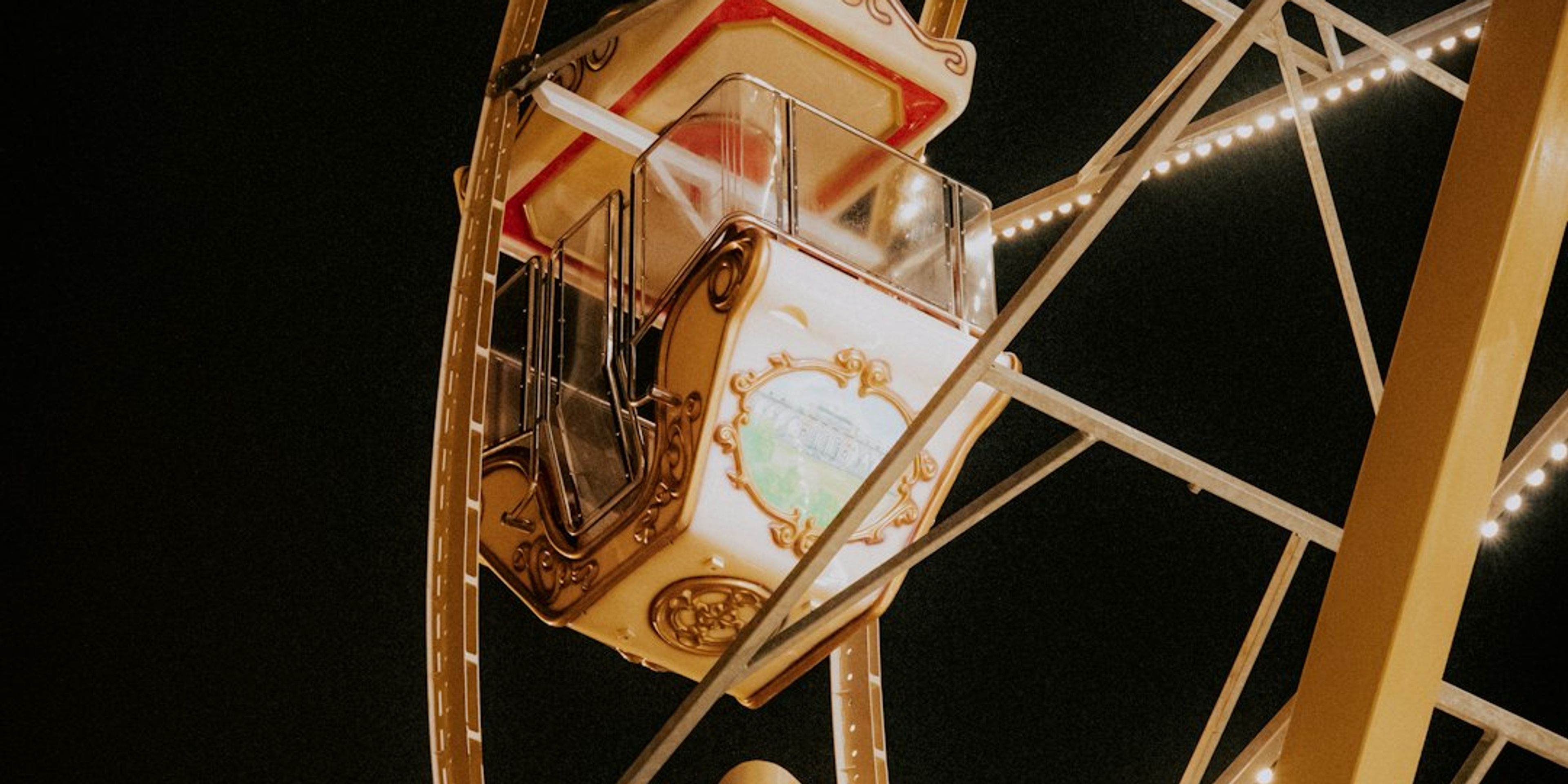 Hotels near Festive Family Funfair in West Princes Street Gardens