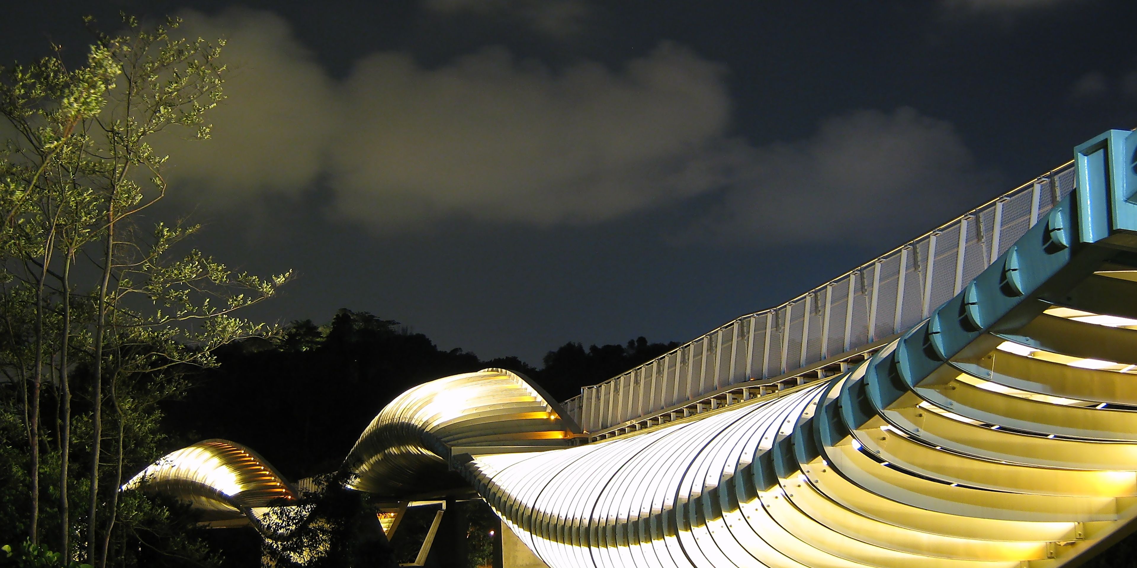 Hotels near Henderson Waves