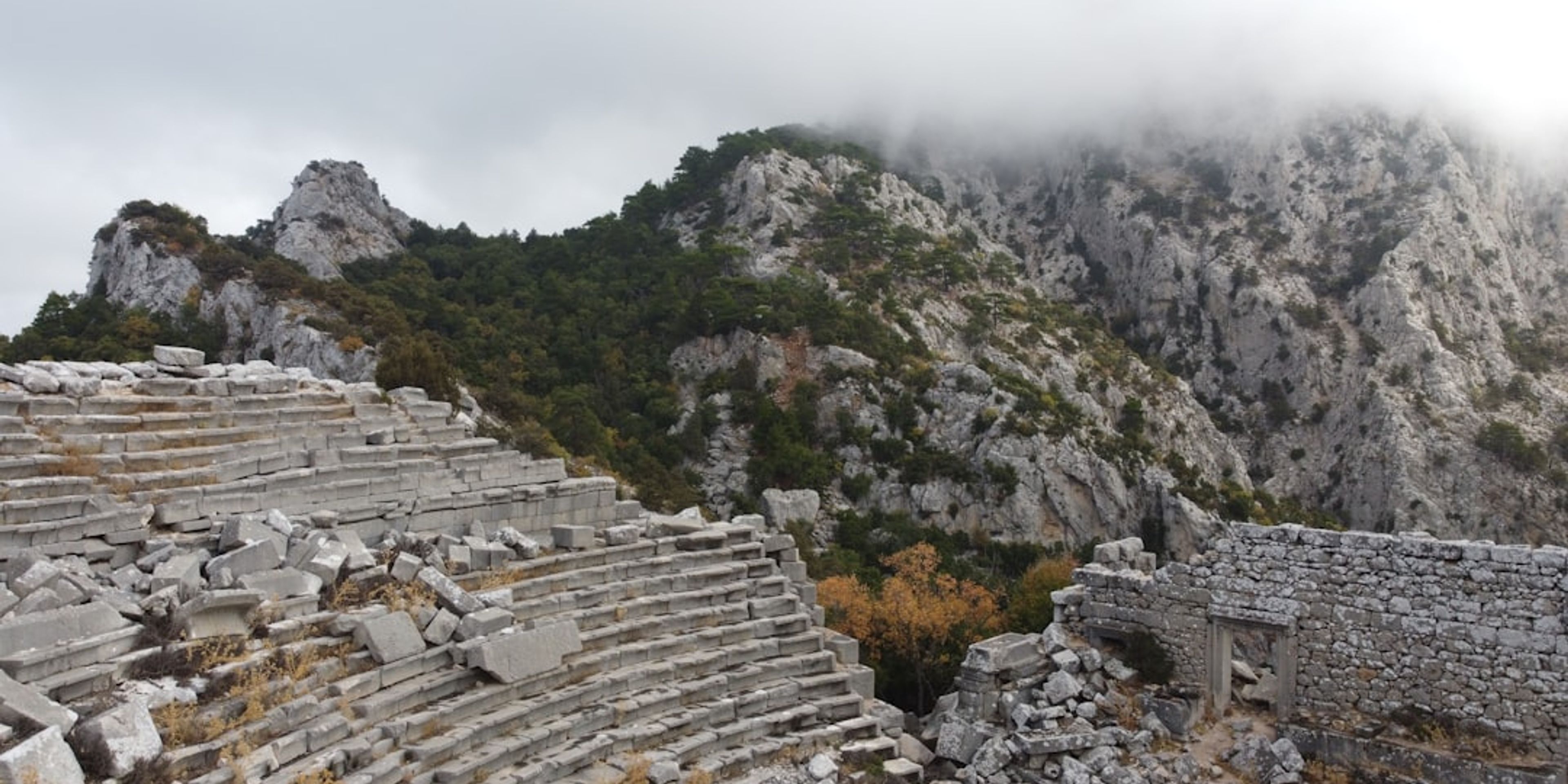 Hotels near Termessos