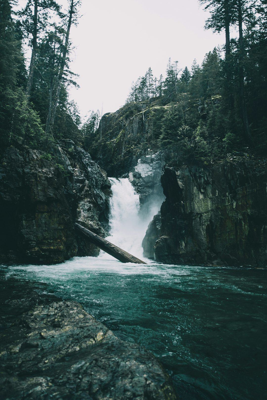 5 Best Waterfall Hikes Near Vancouver