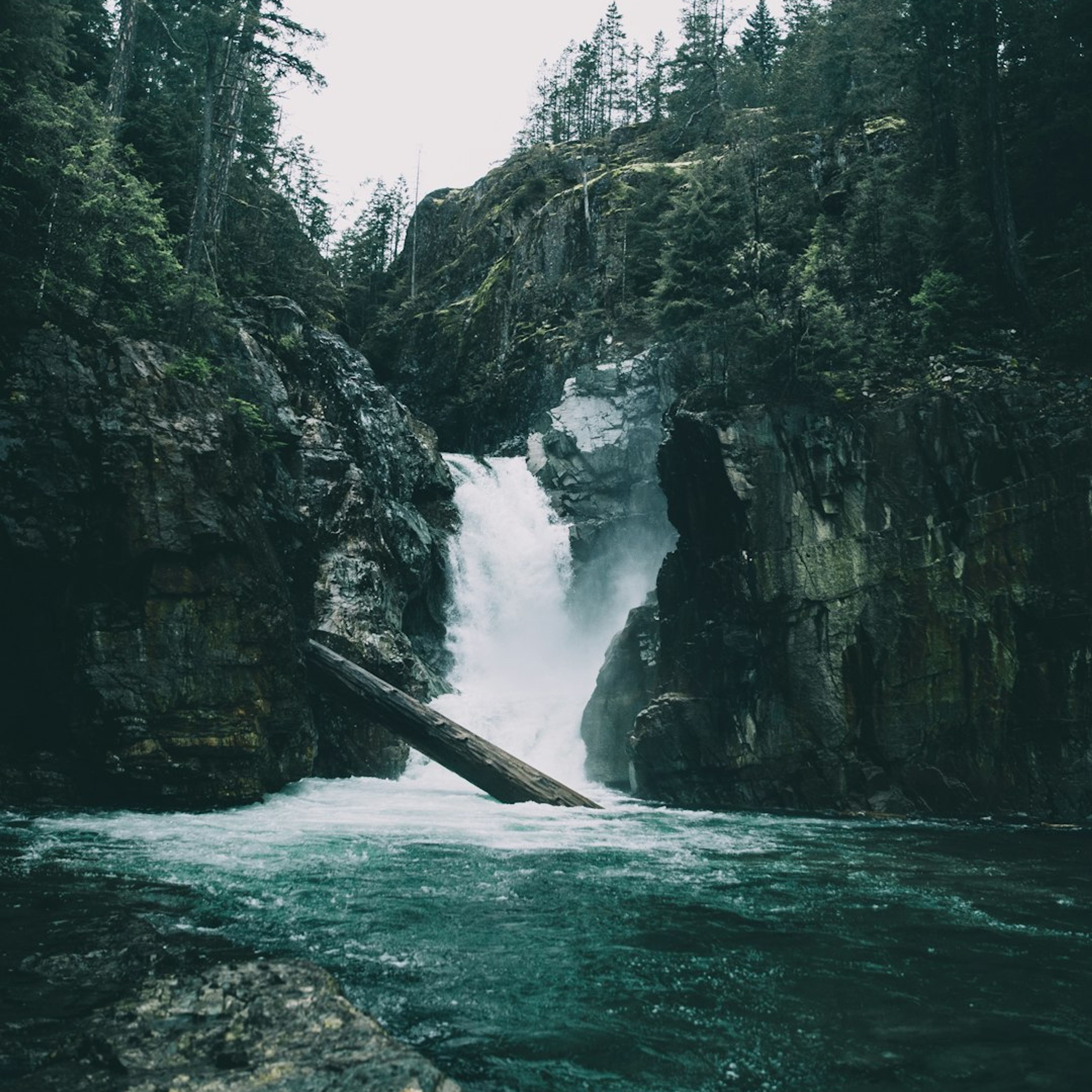 5 Best Waterfall Hikes Near Vancouver