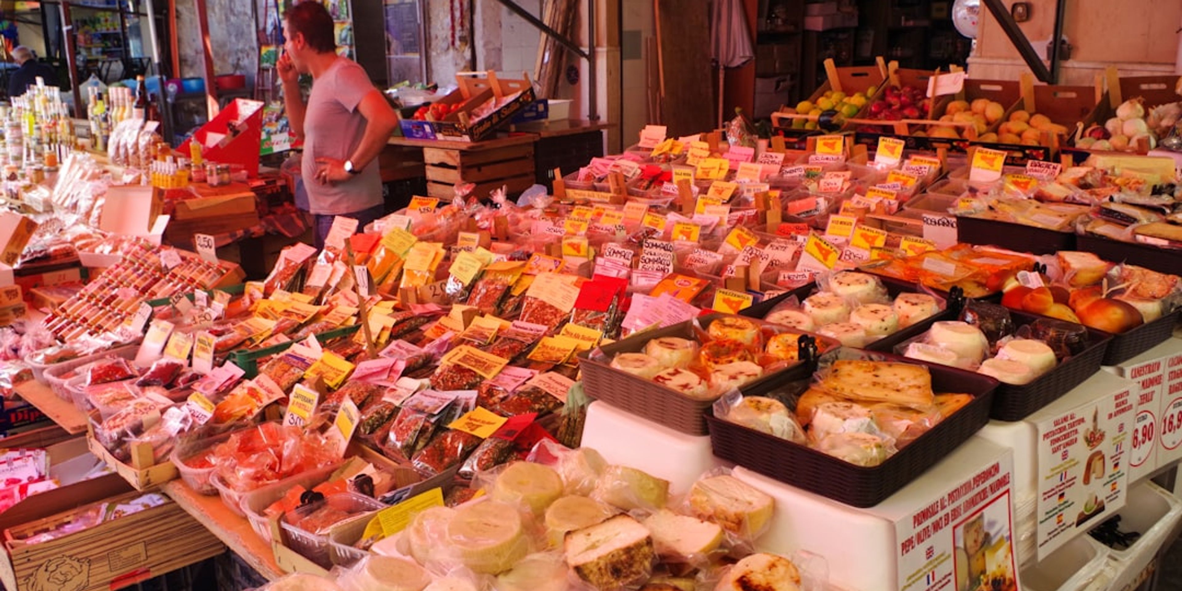 Hotels near Ballarò Market