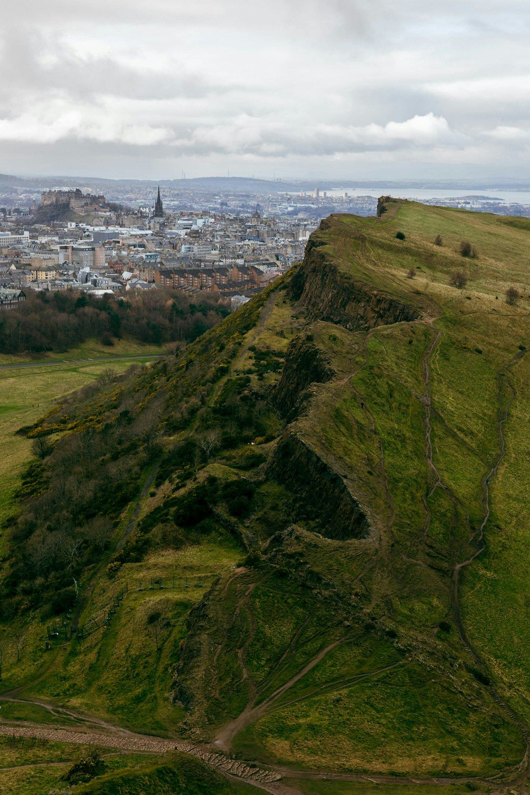 Arthur's Seat and Holyrood Park - The Autumn Climb Above the City