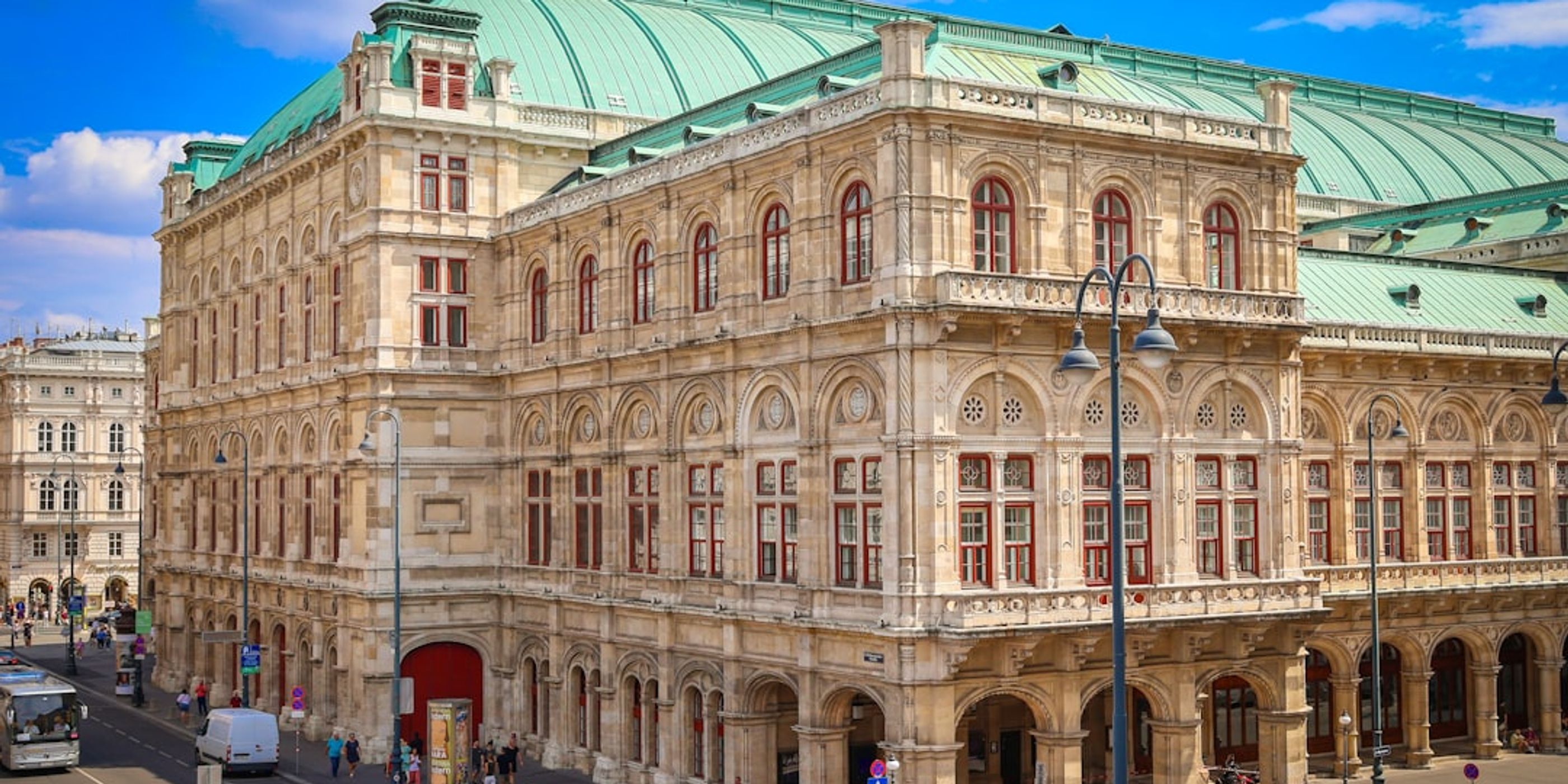Hotels near Vienna State Opera