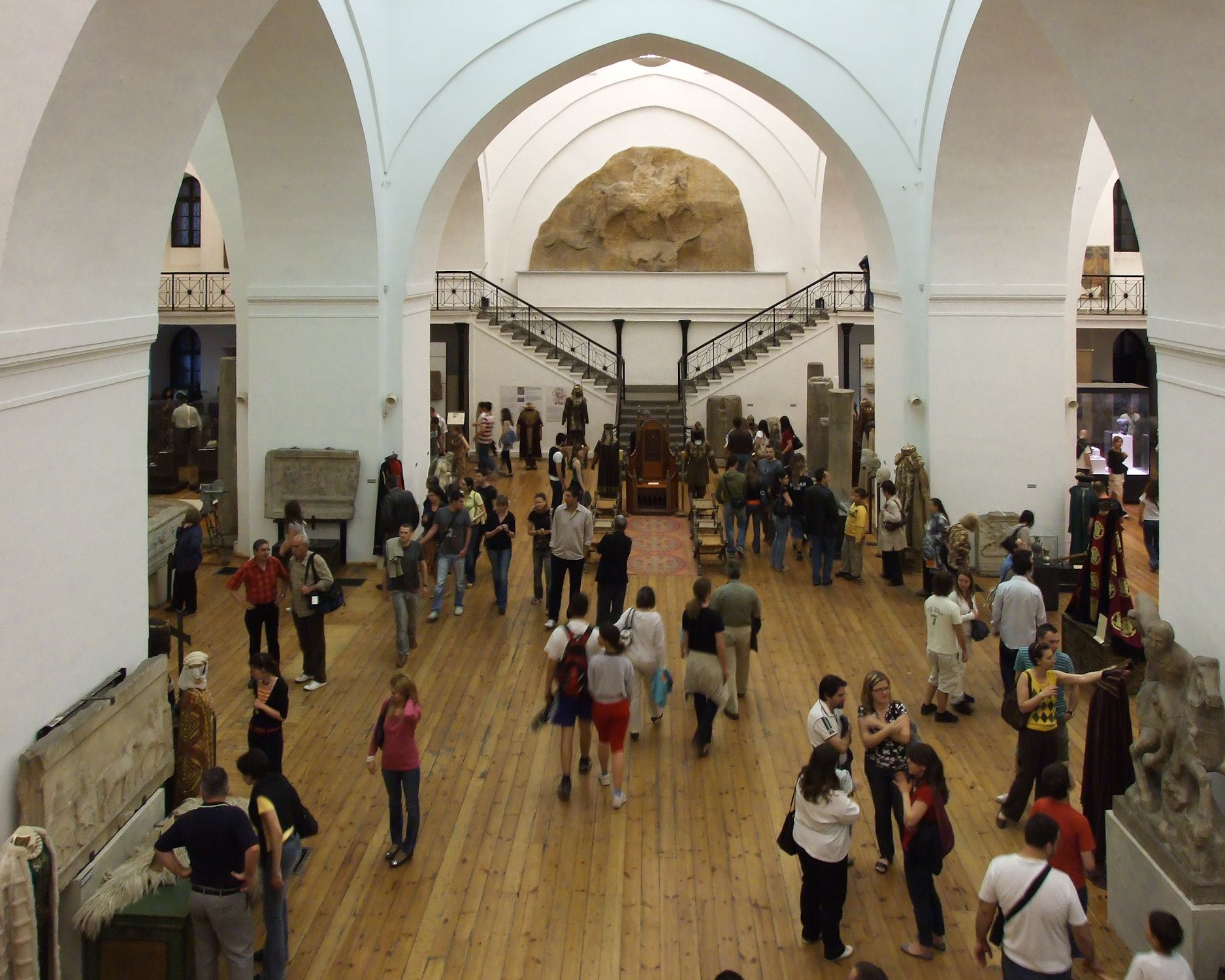 National Archaeological Museum - Thracian Gold and Ottoman-Era Ceramics