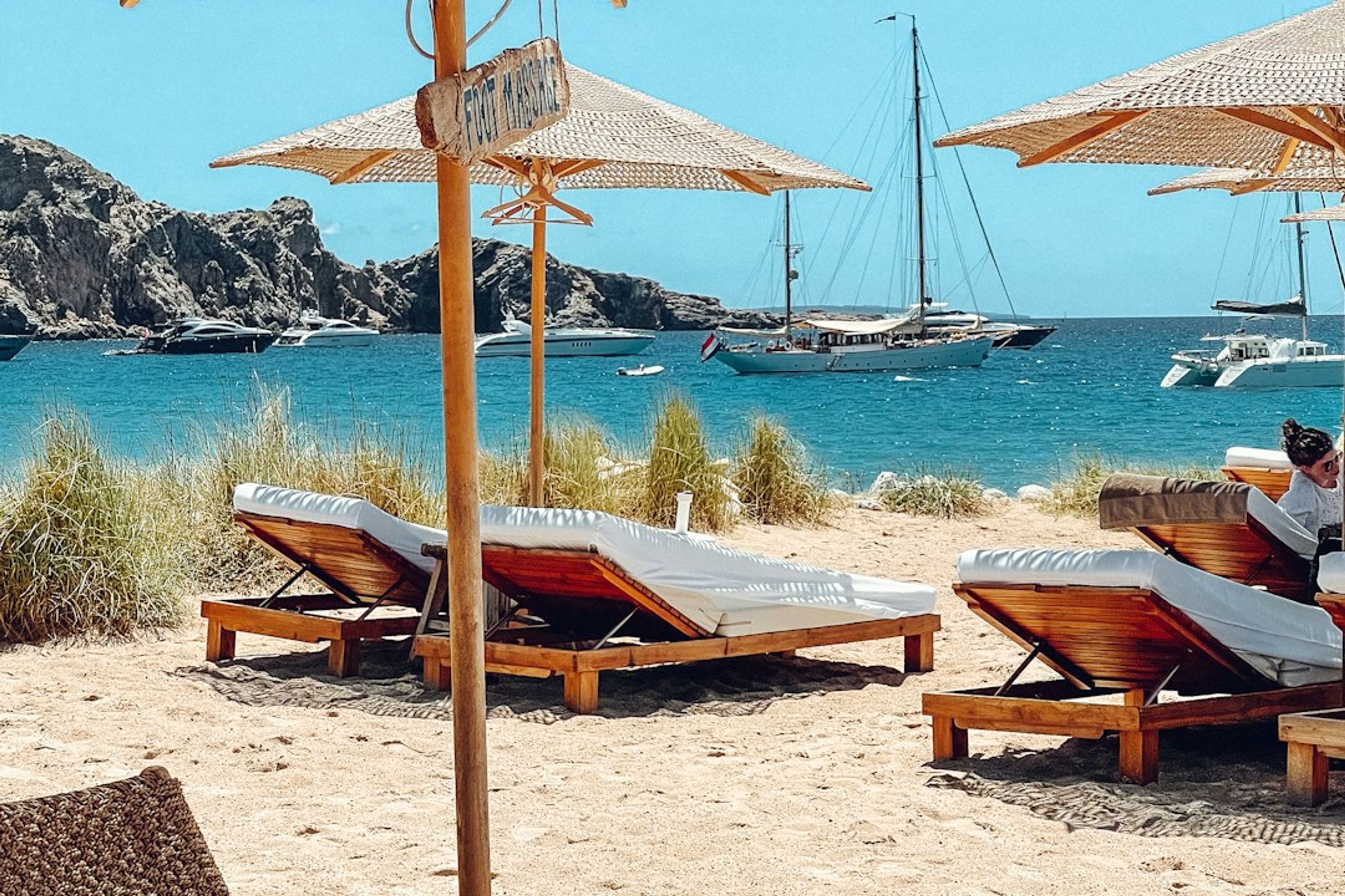5 Best Beaches in Ibiza You Can't Miss