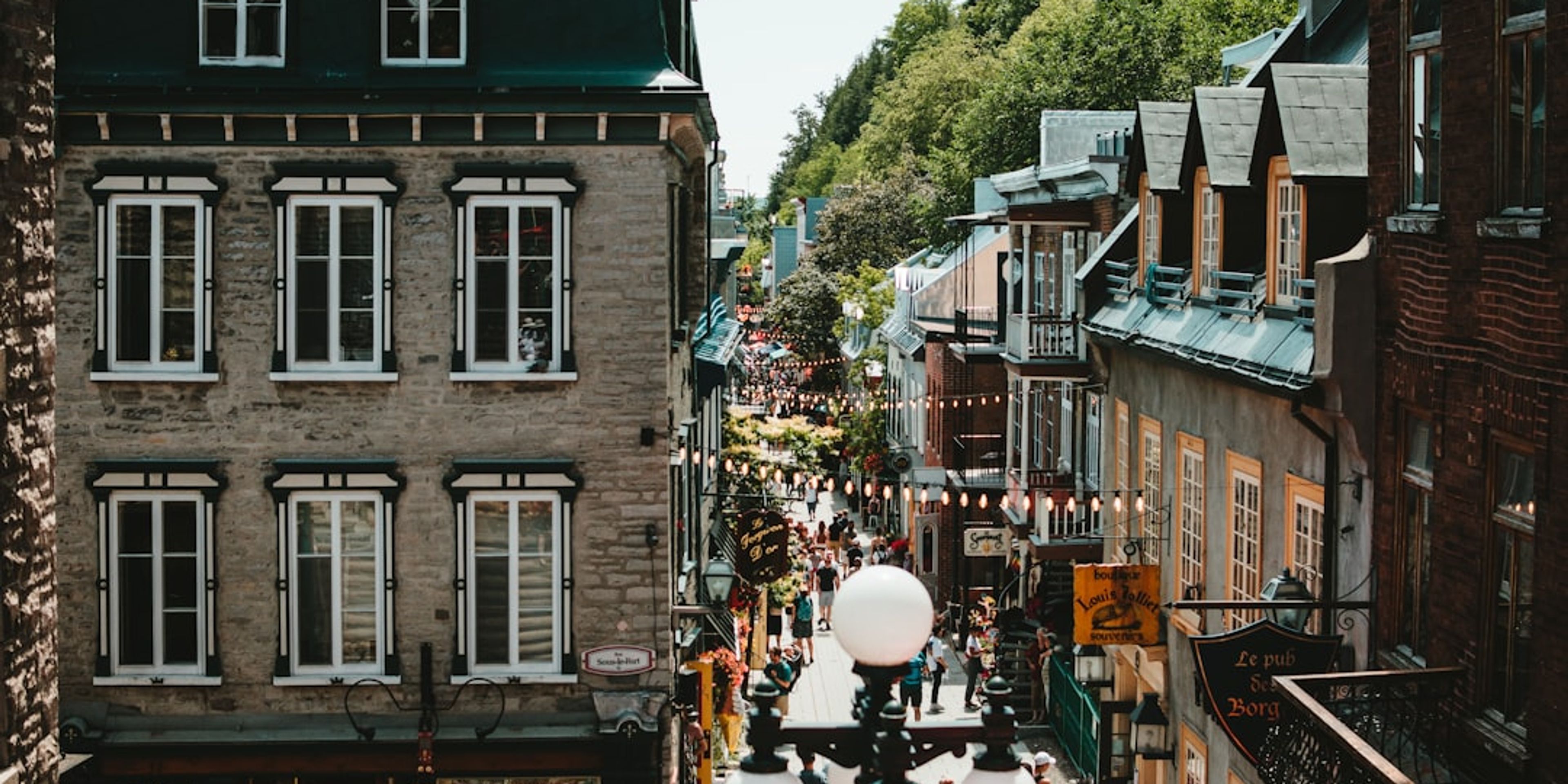 Hotels near Place-Royale and Quartier Petit-Champlain