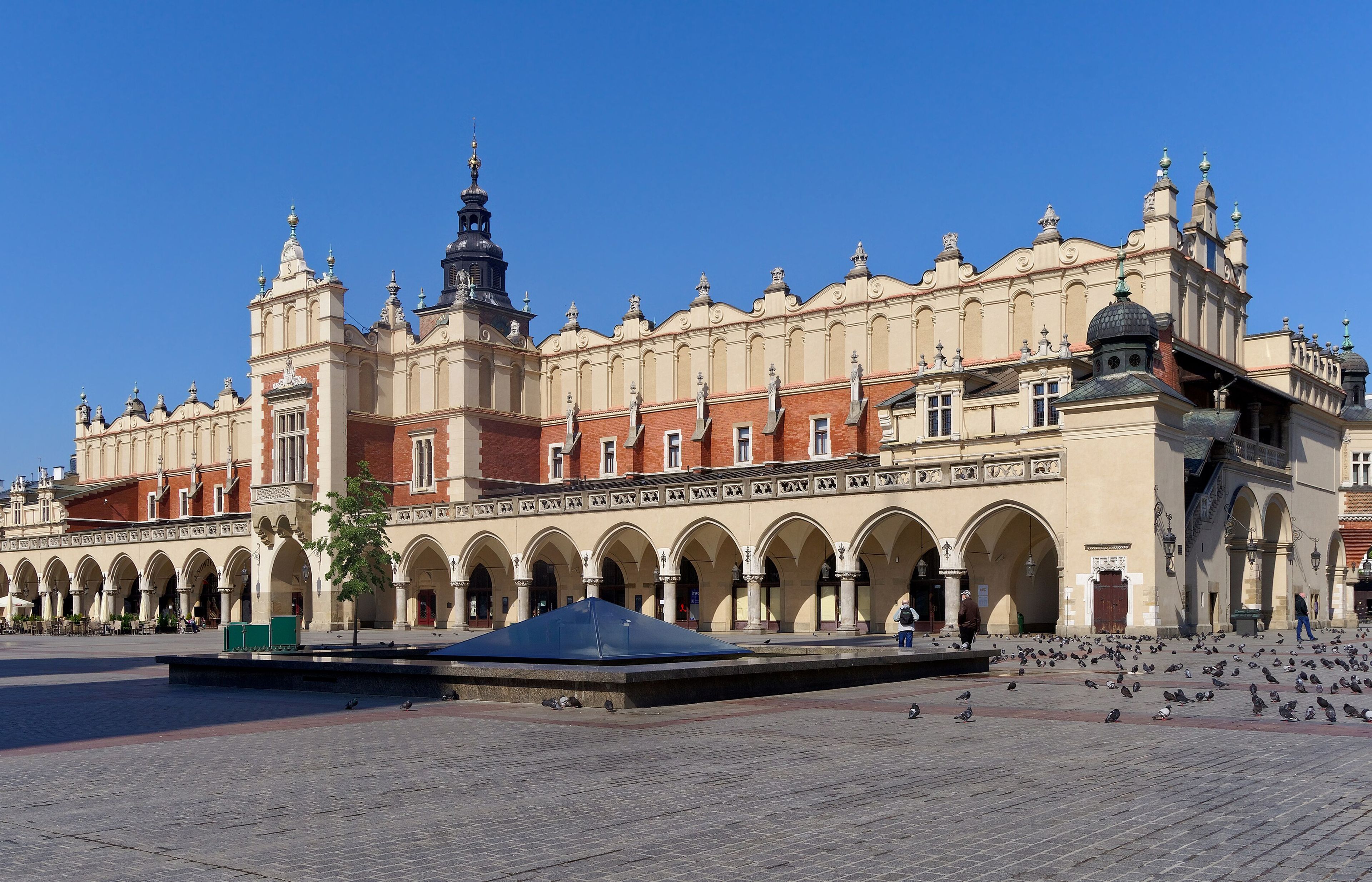Cloth Hall (Sukiennice) - The Renaissance Market in the Middle of Rynek