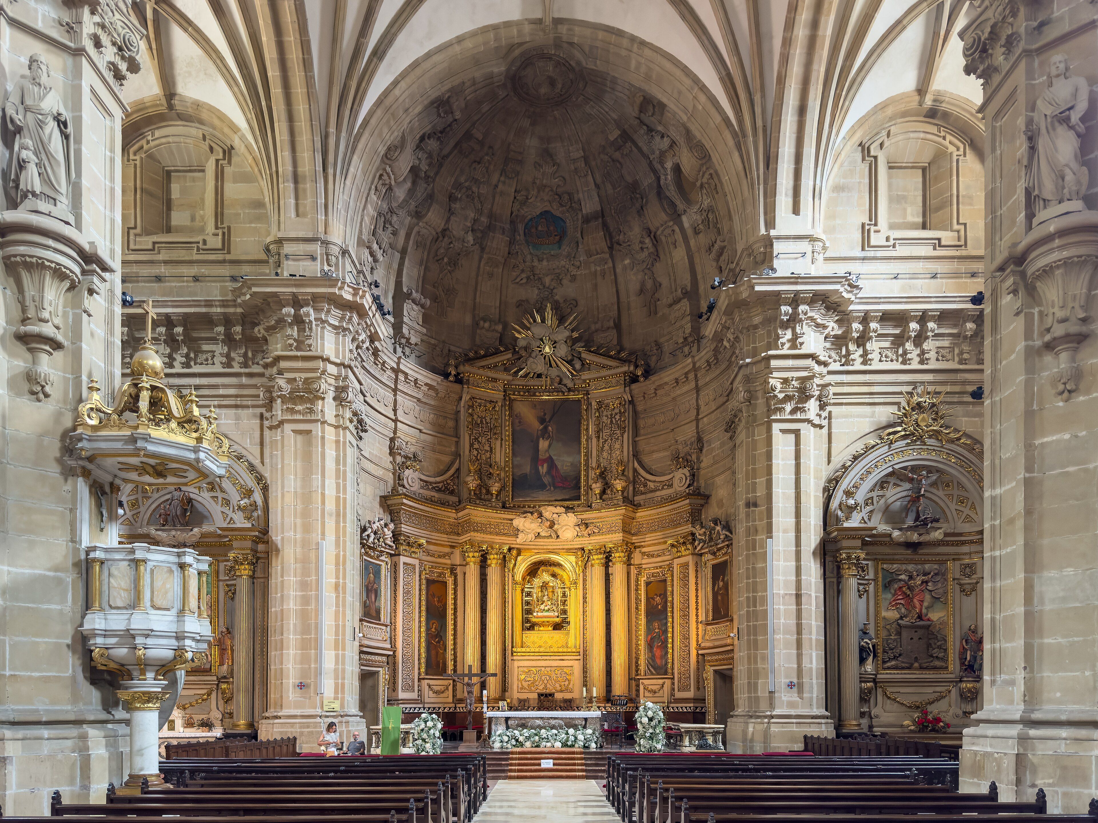 Basílica de Santa María del Coro - The Old Town's Baroque Church
