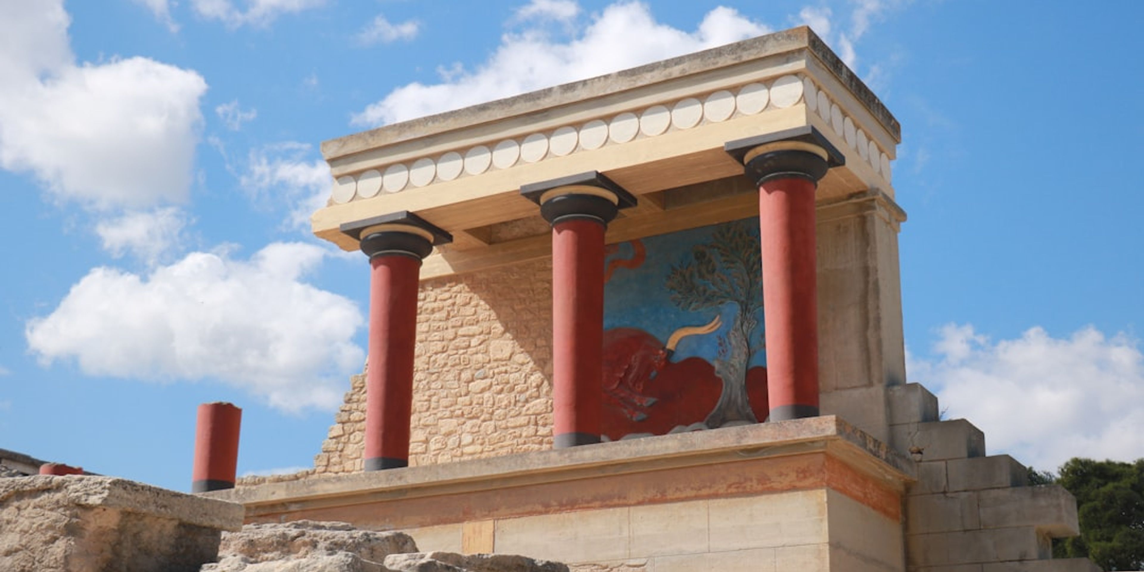 Hotels near Knossos Palace