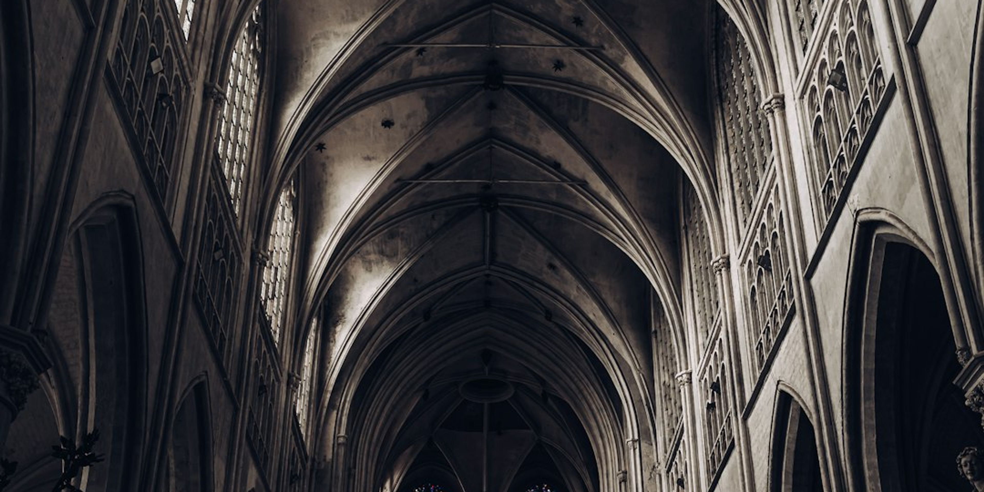 Hotels near Notre-Dame Basilica