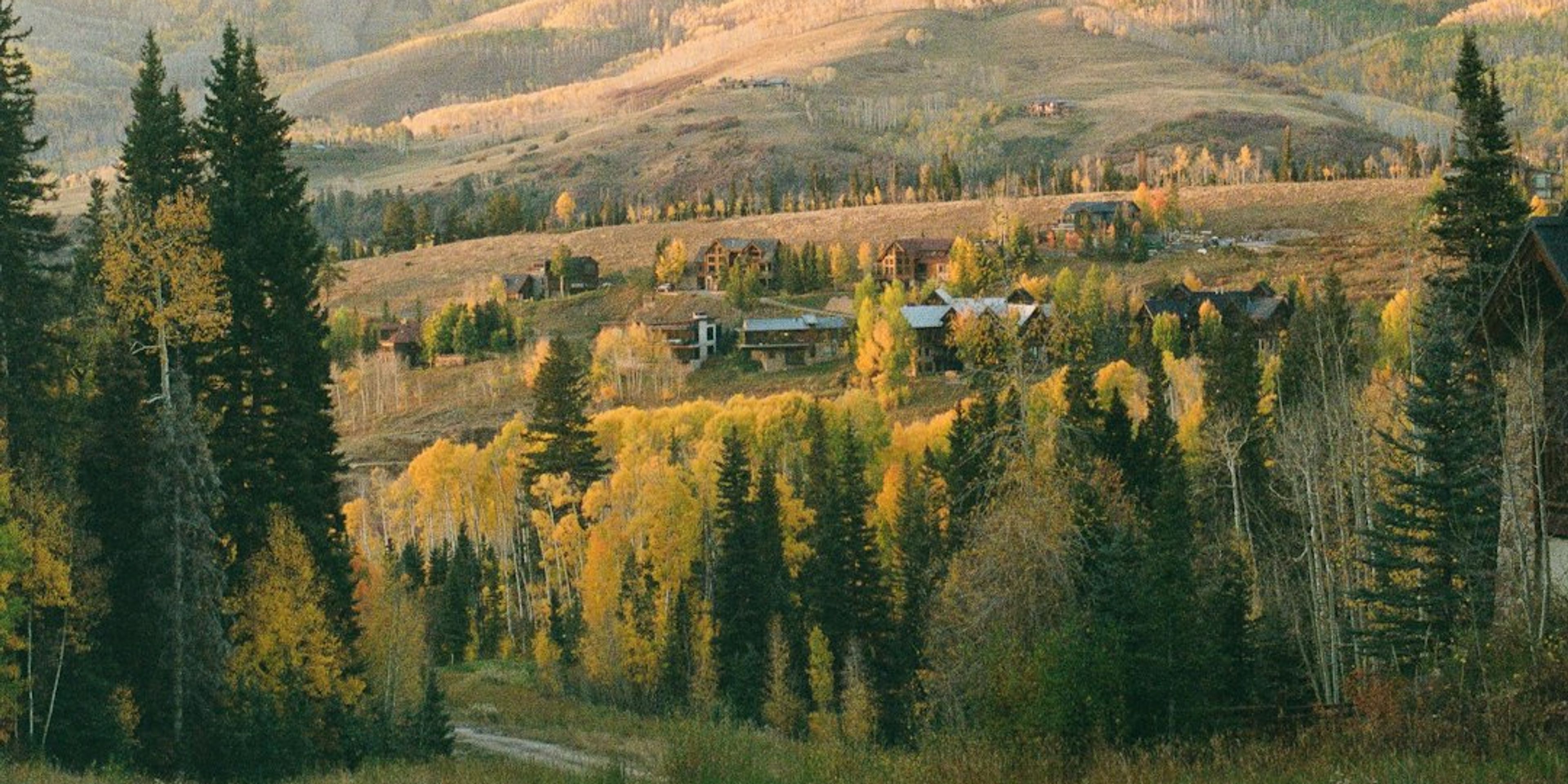 Hotels near Georgetown Loop Railroad