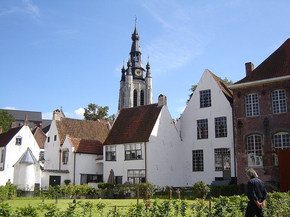 Begijnhof - The 13th-Century Beguinage