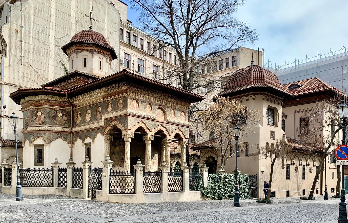 Stavropoleos Monastery - Brancoveanu Baroque in the Middle of the Old Town