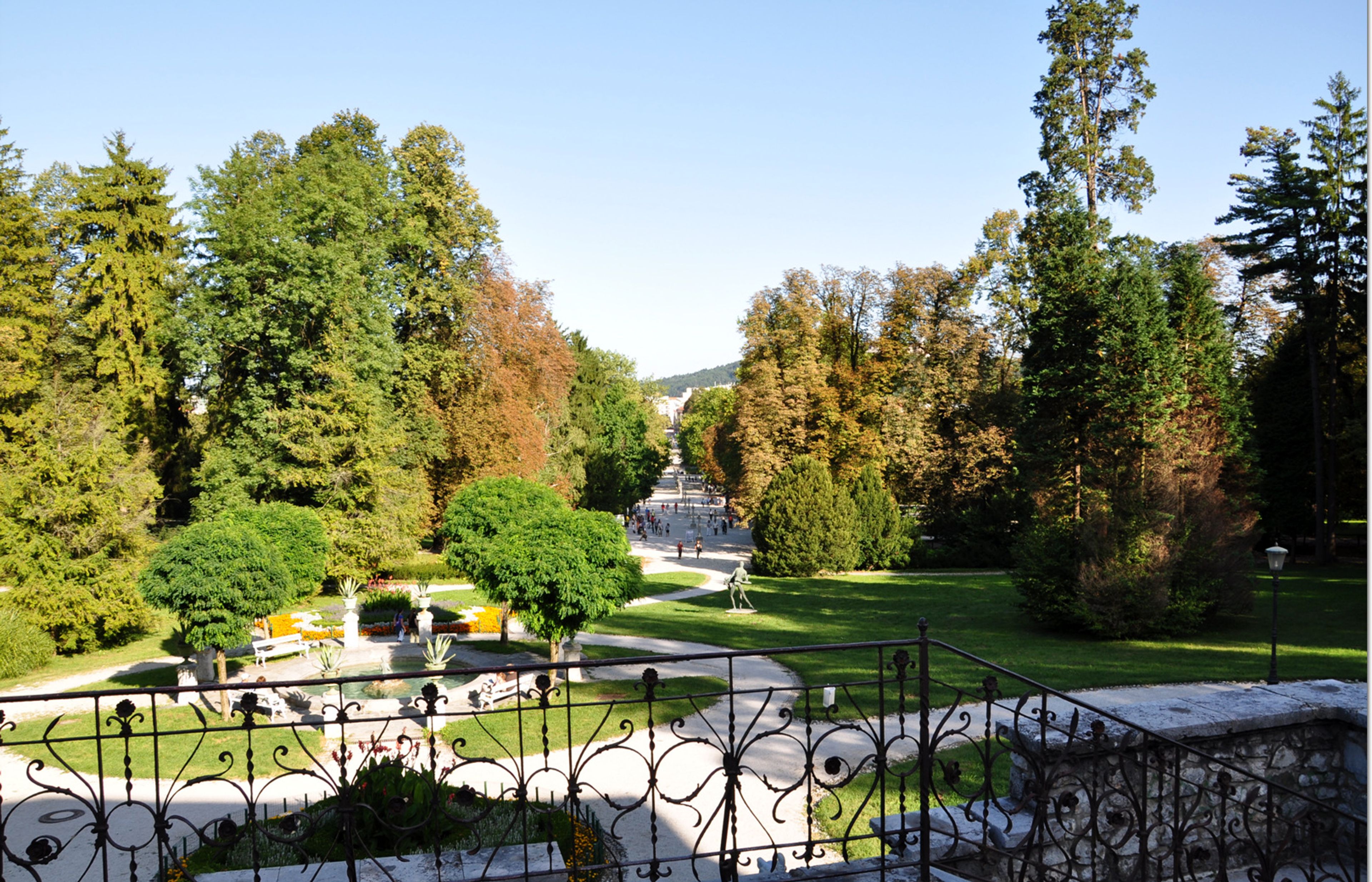 Tivoli Park - Ljubljana's Largest Green Space