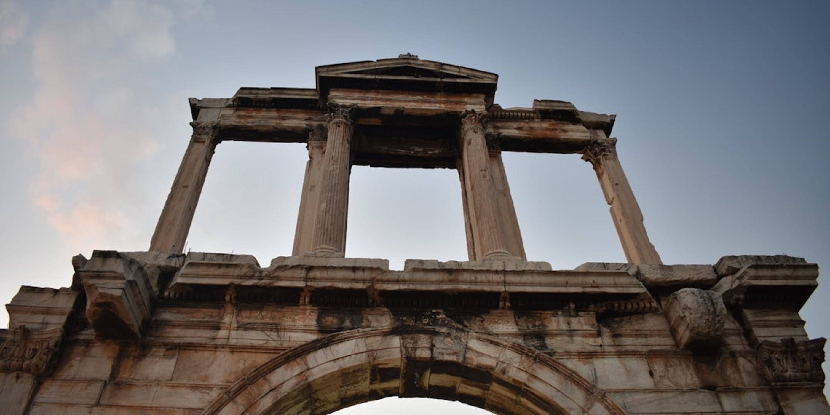 Hotels near Temple of Olympian Zeus and Hadrian's Arch