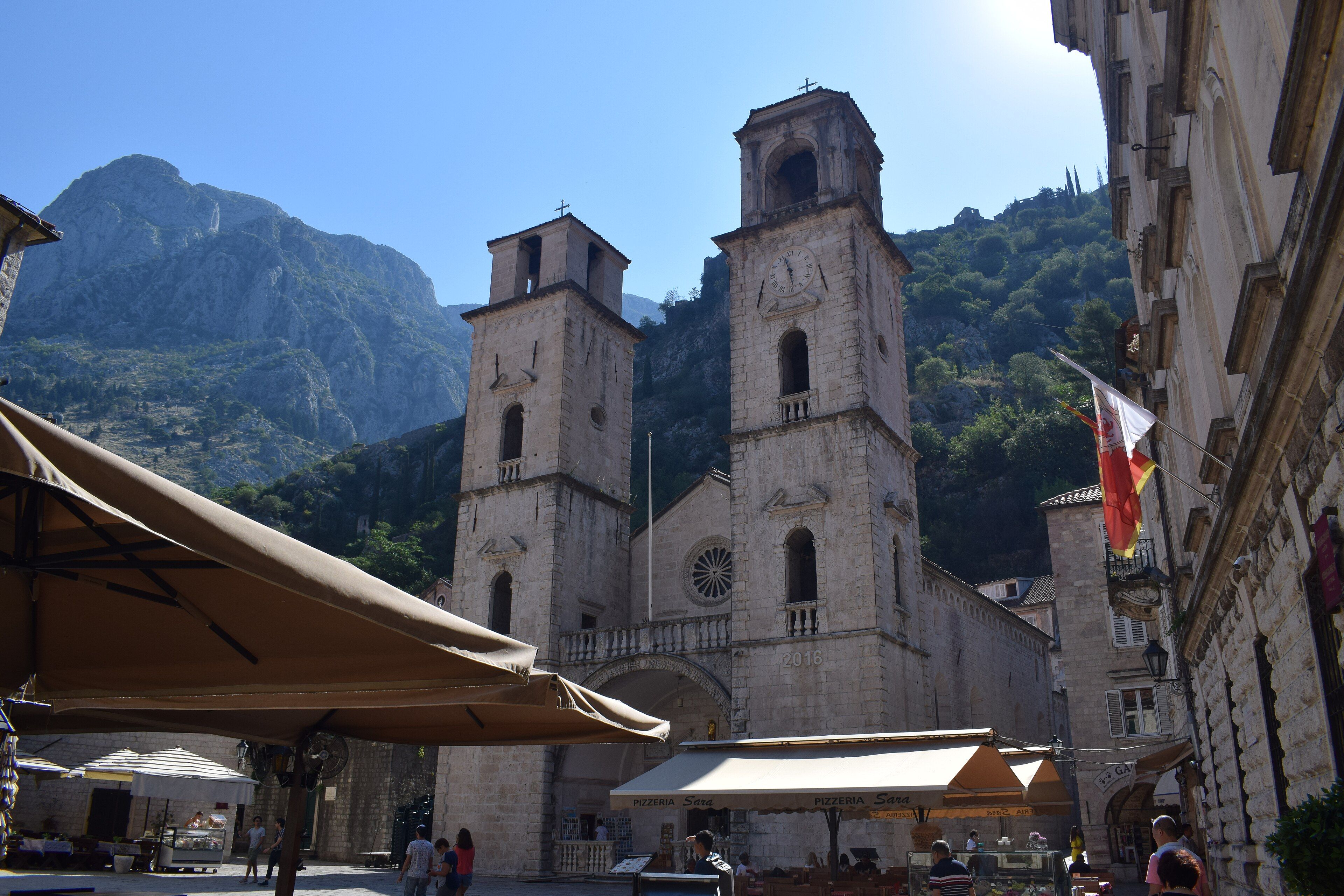 Cathedral of Saint Tryphon - Kotor's 12th-Century Romanesque Landmark