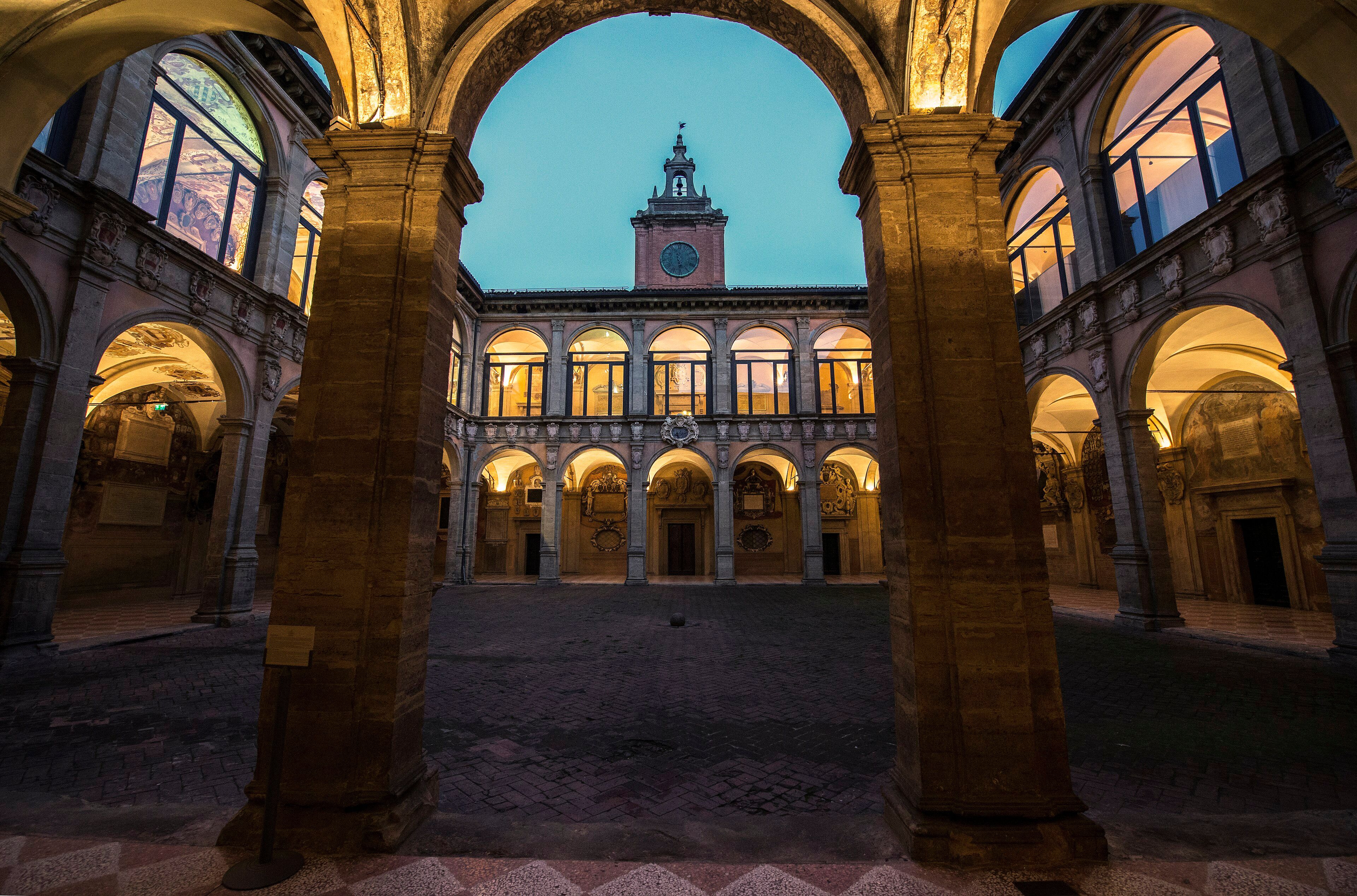 University of Bologna Quarter - Via Zamboni and the World's Oldest University