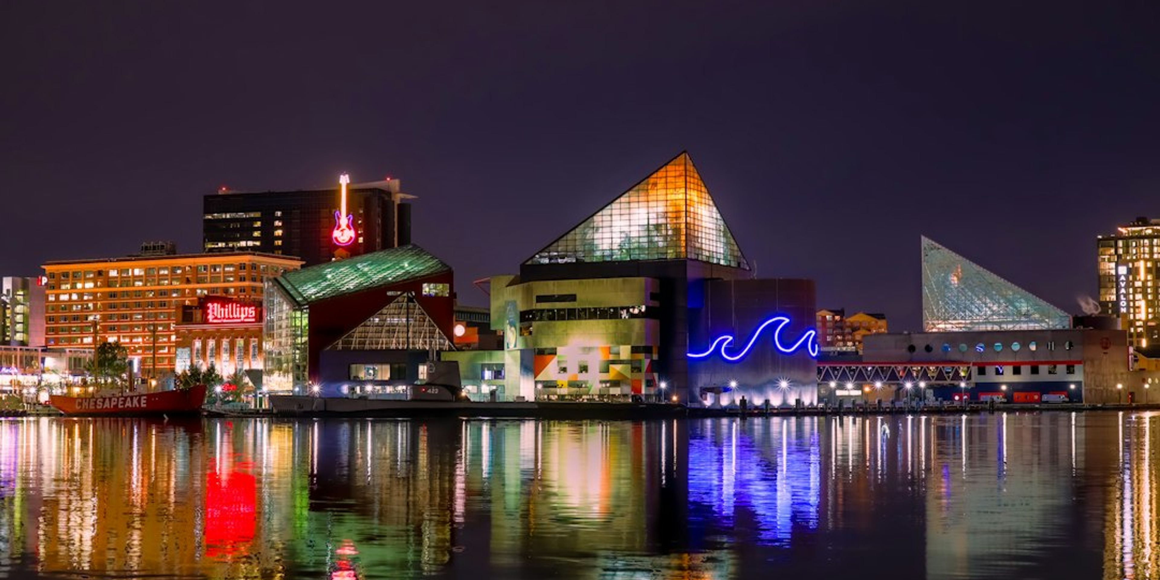 Hotels near Christmas Village in Baltimore