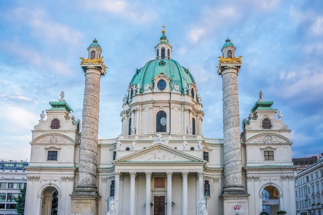 Hotels near Karlskirche